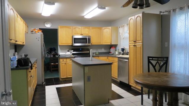 FRANKLIN SQUARE - Residential