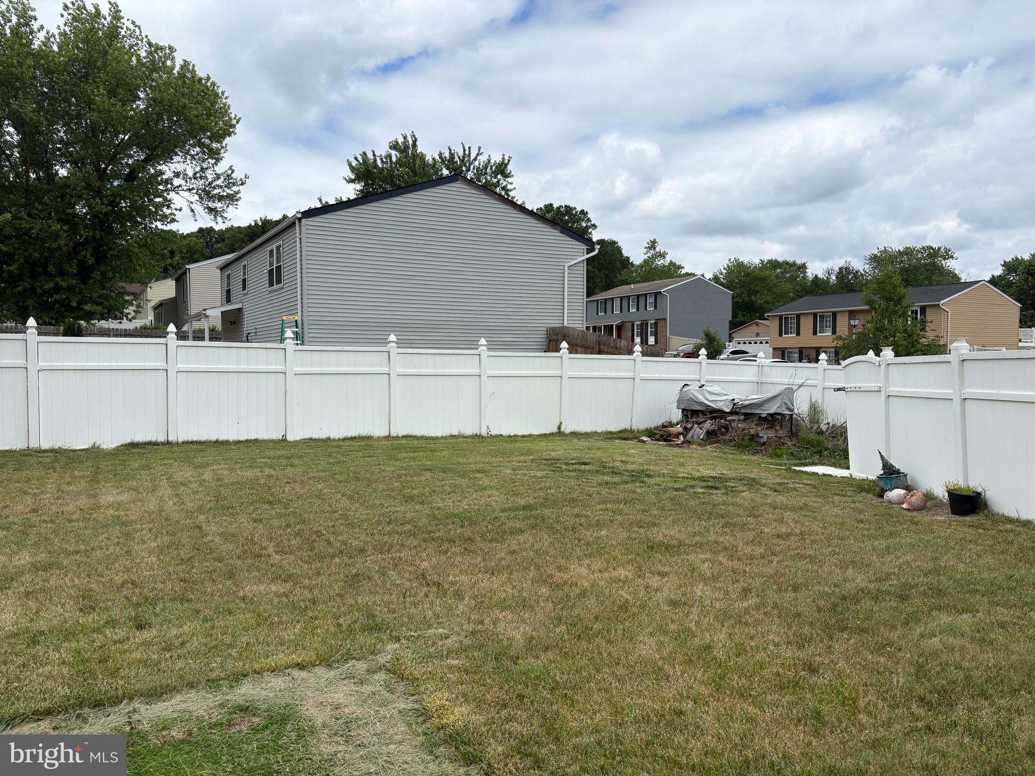 FRANKLIN SQUARE - Residential