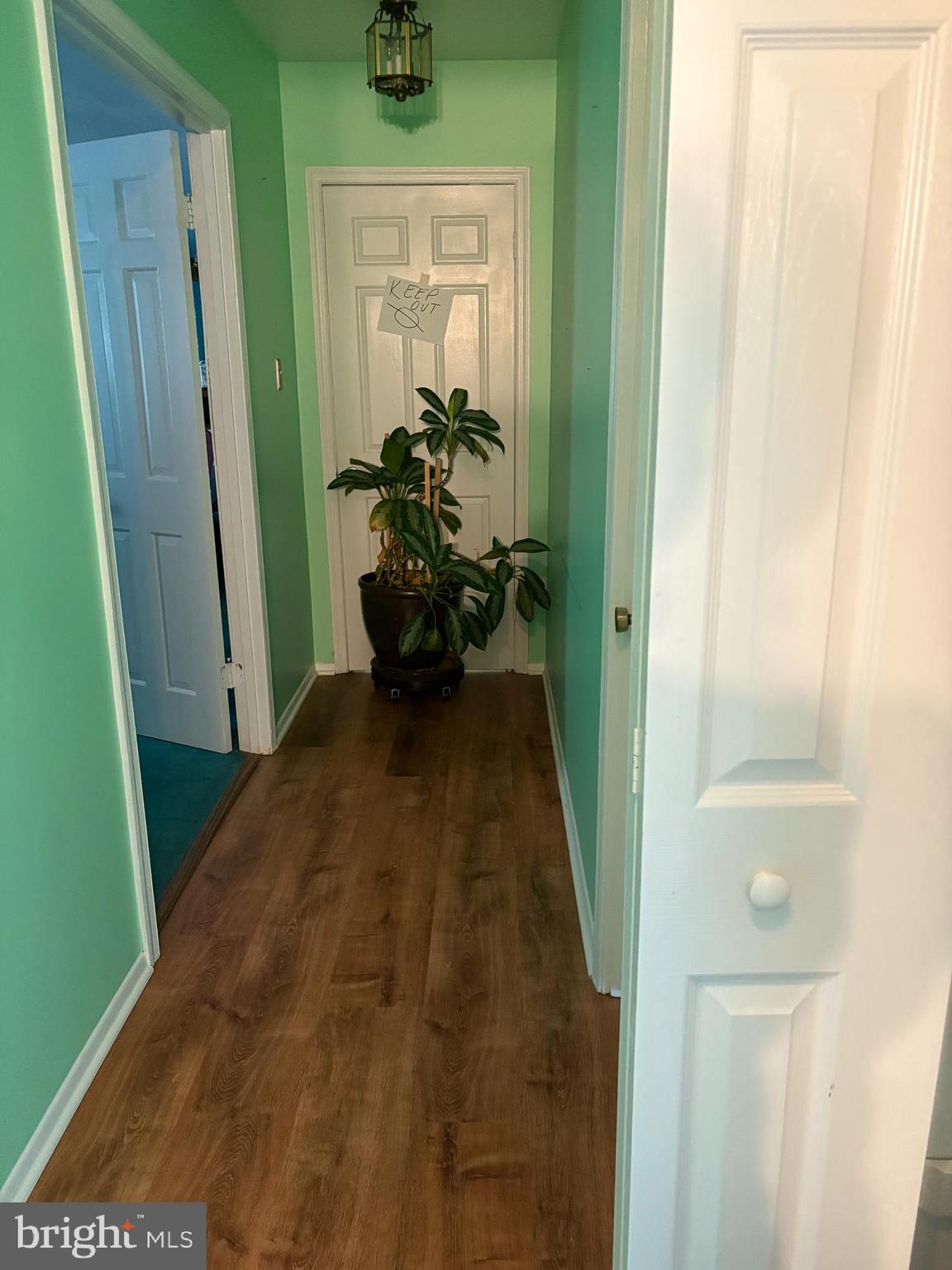 FRANKLIN SQUARE - Residential