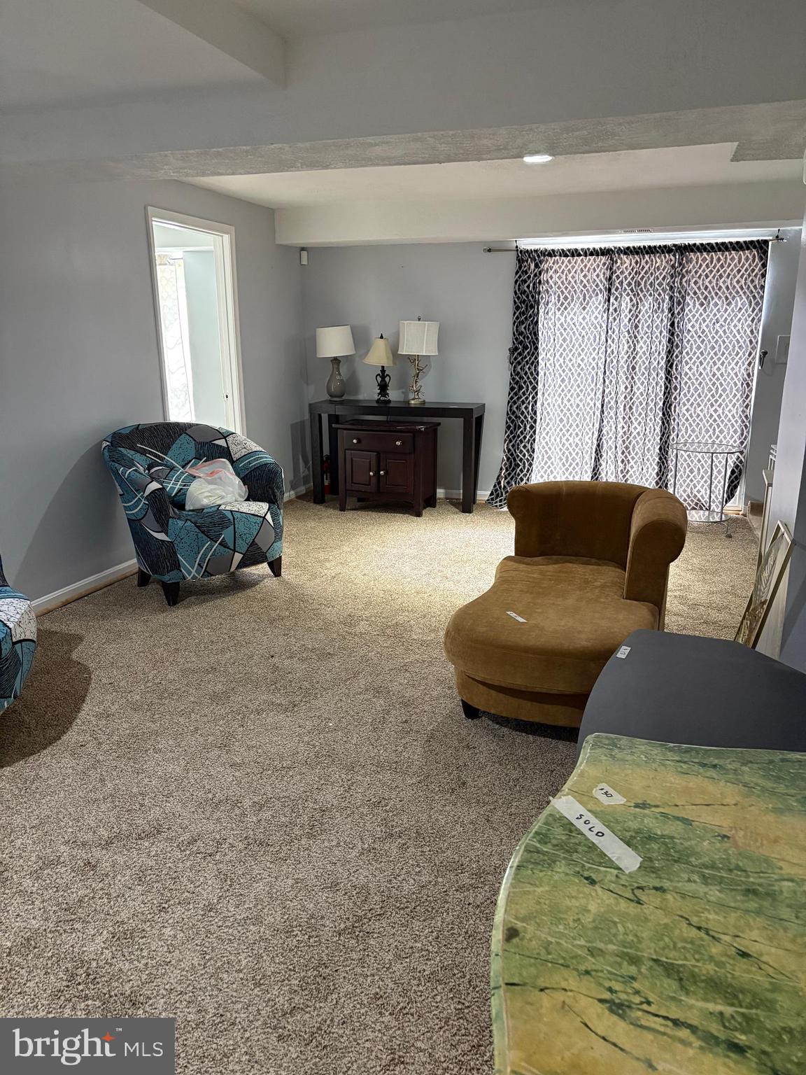 FRANKLIN SQUARE - Residential