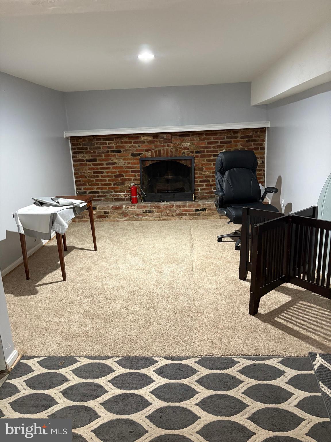 FRANKLIN SQUARE - Residential