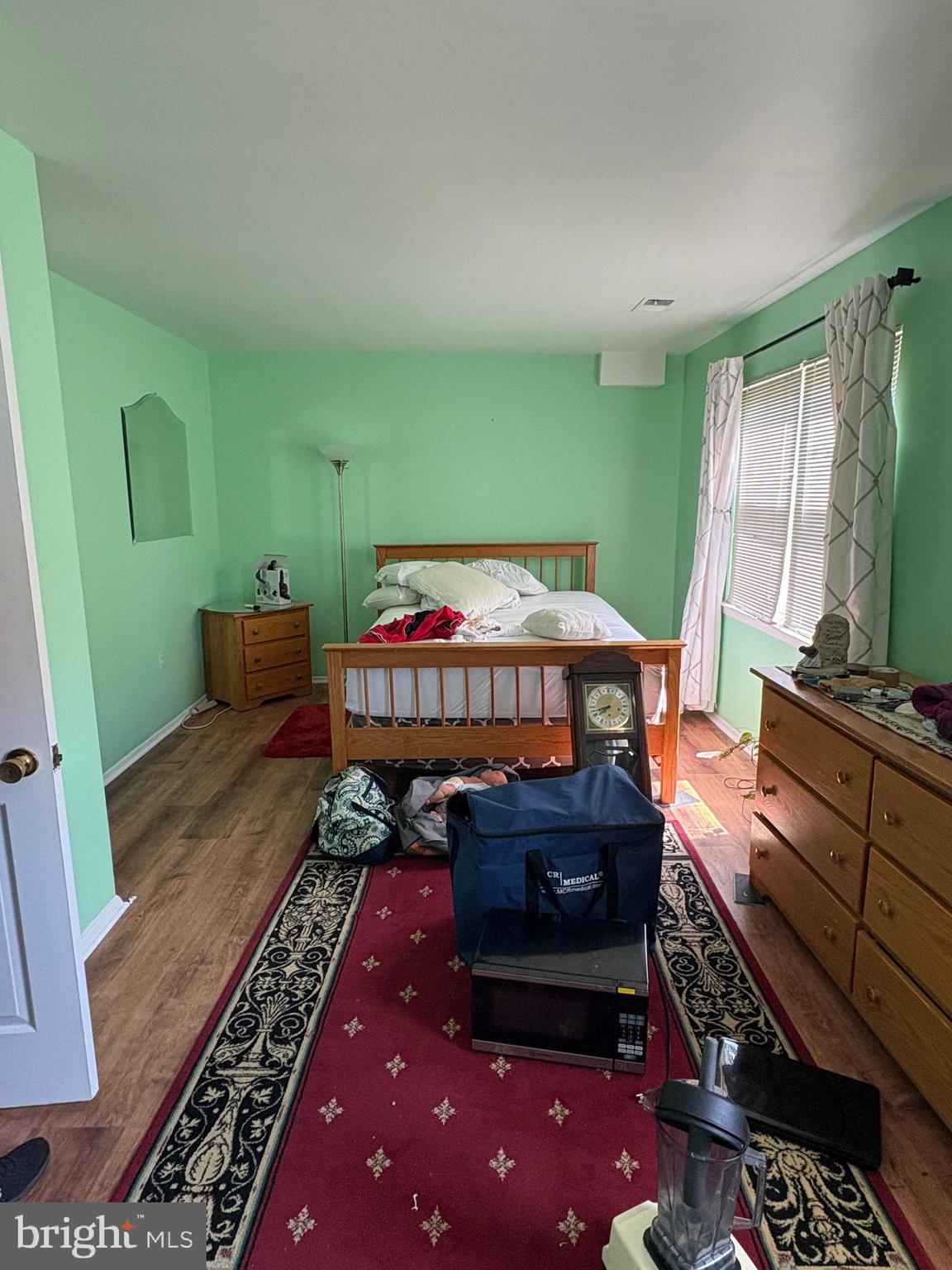 FRANKLIN SQUARE - Residential