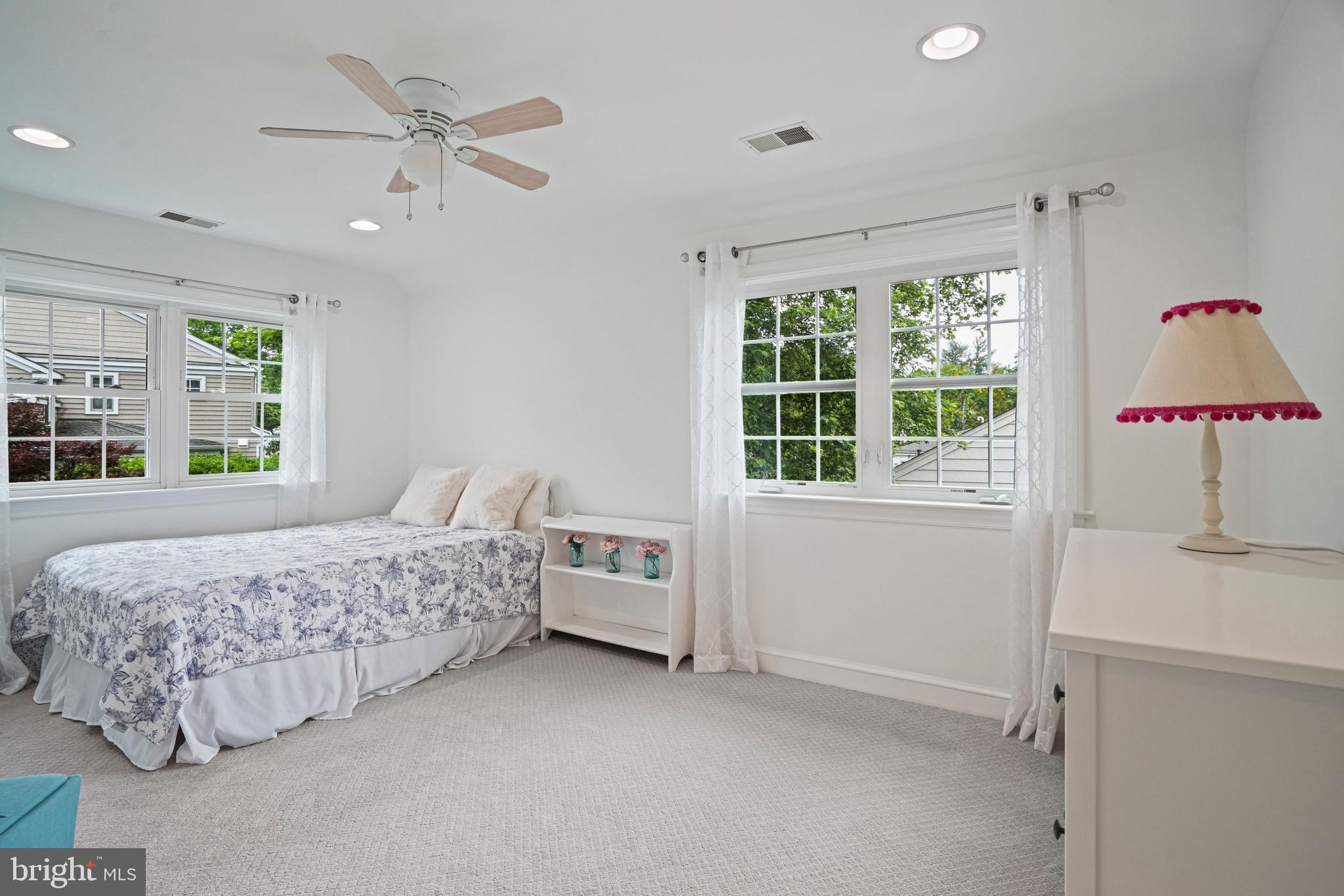 FOREST ESTATES - Residential