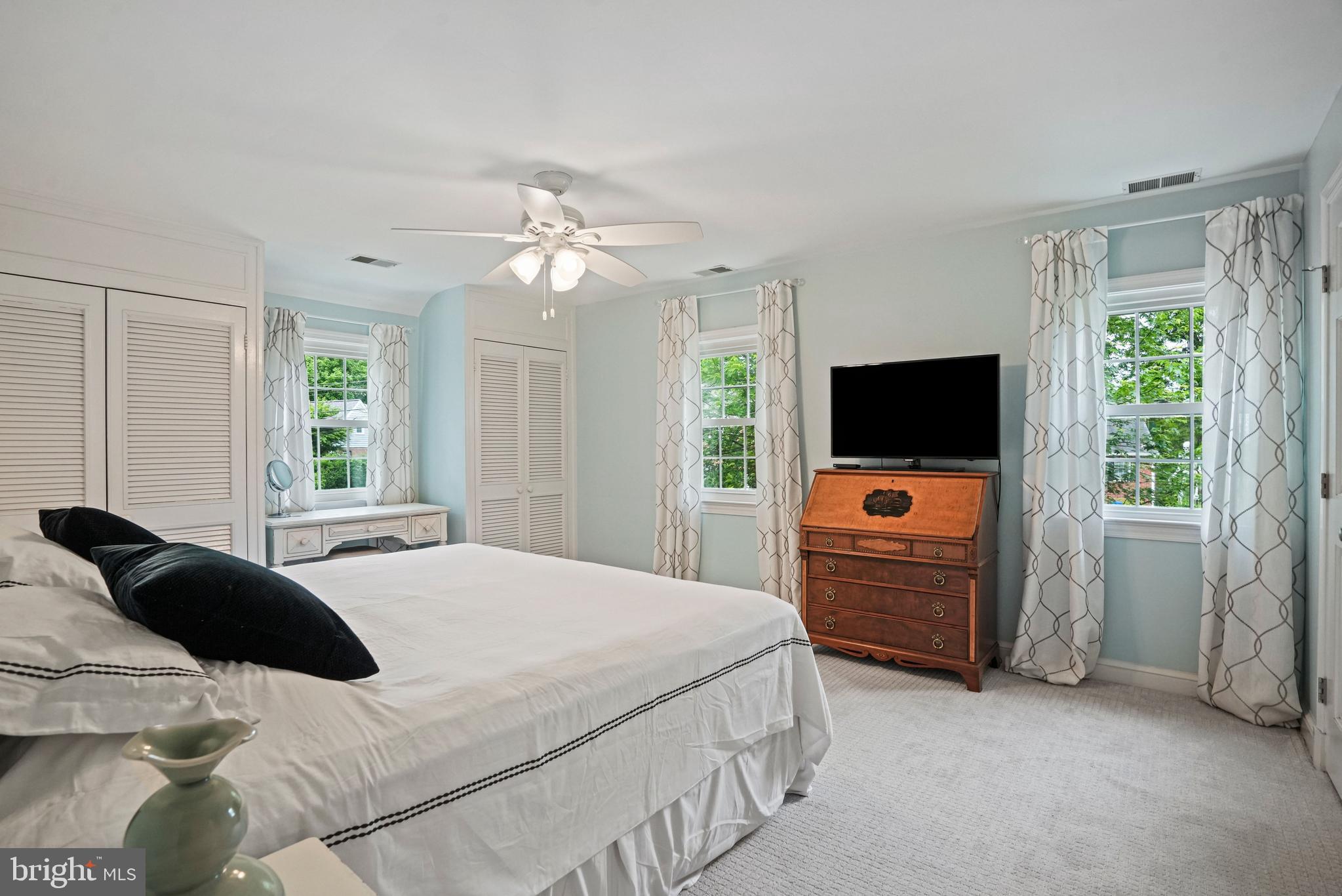 FOREST ESTATES - Residential