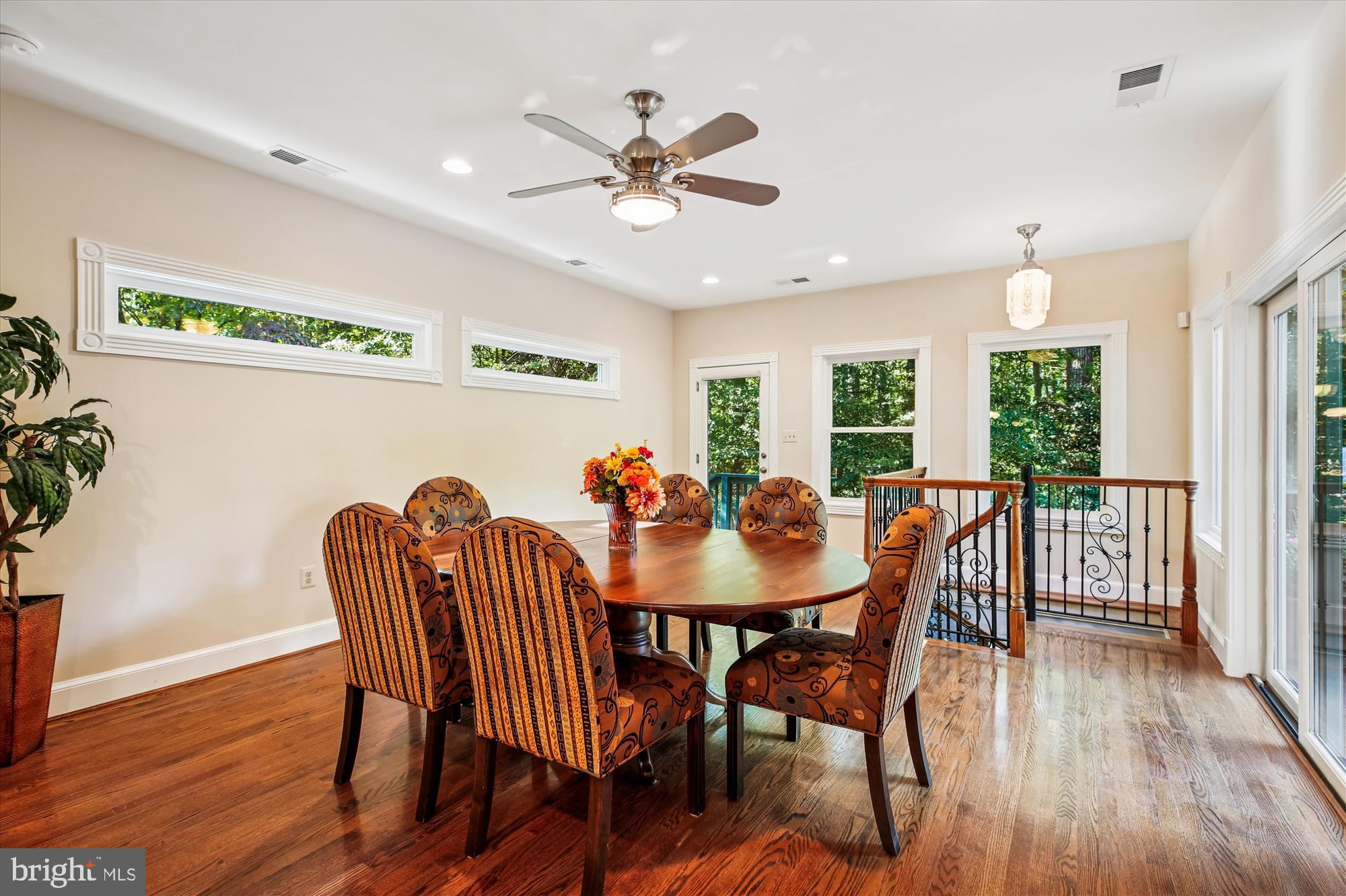 FALCONHURST - Residential