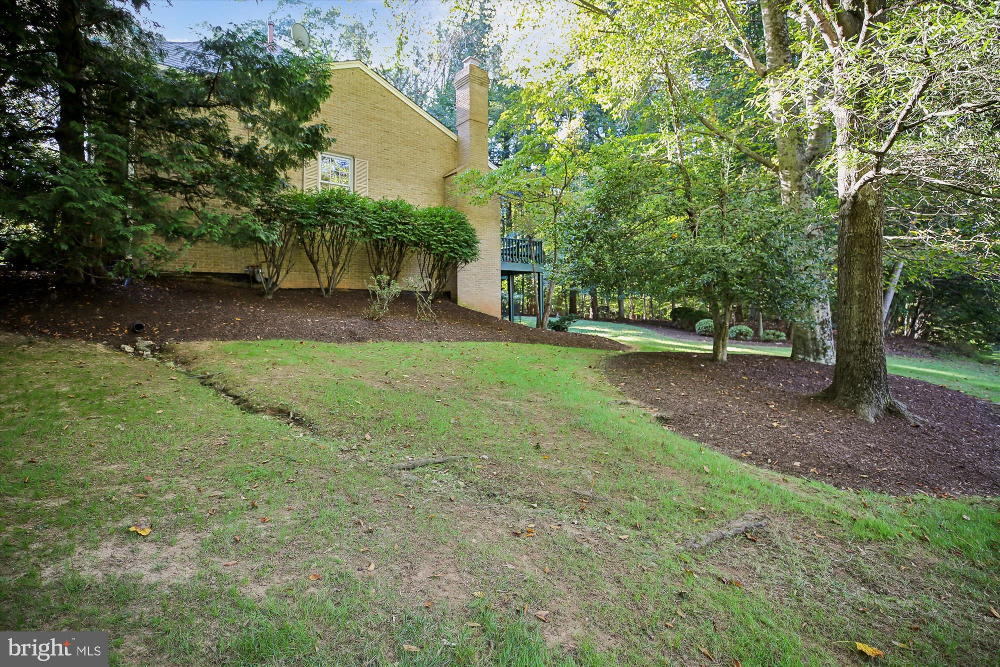 FALCONHURST - Residential