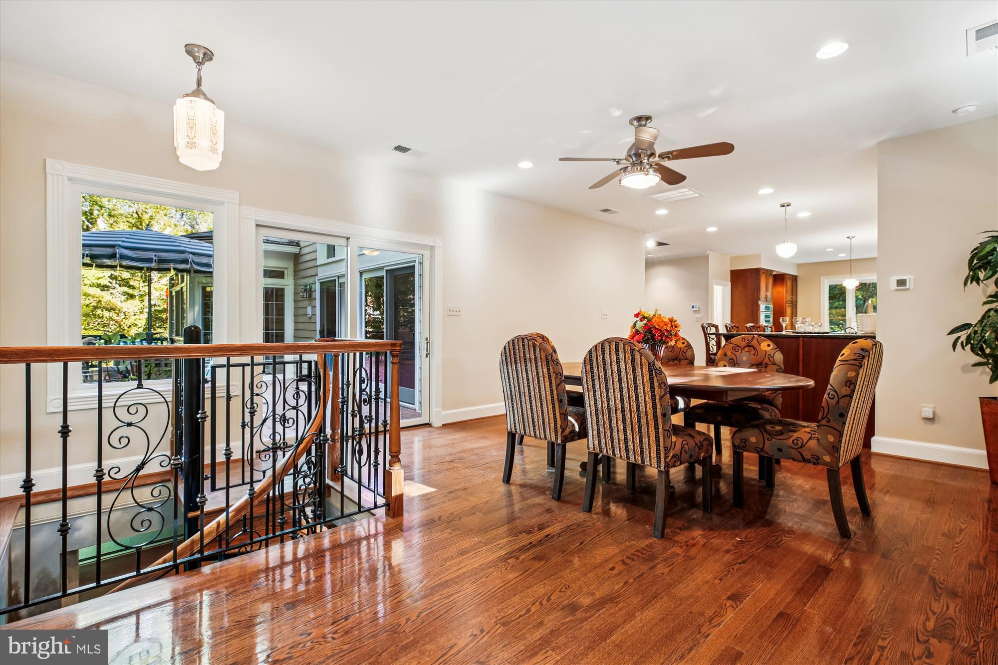 FALCONHURST - Residential