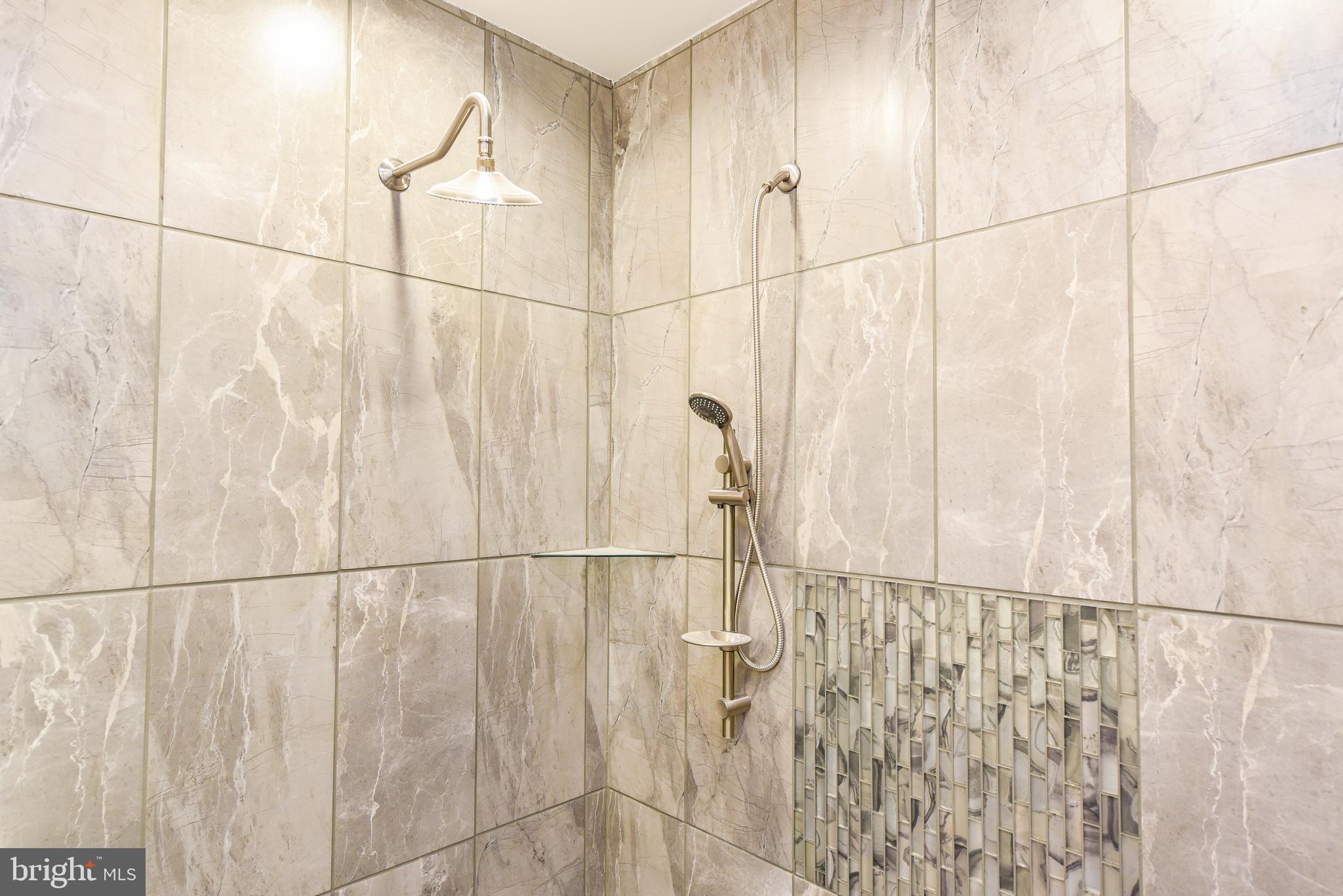 POTNETS COVESIDE - Residential