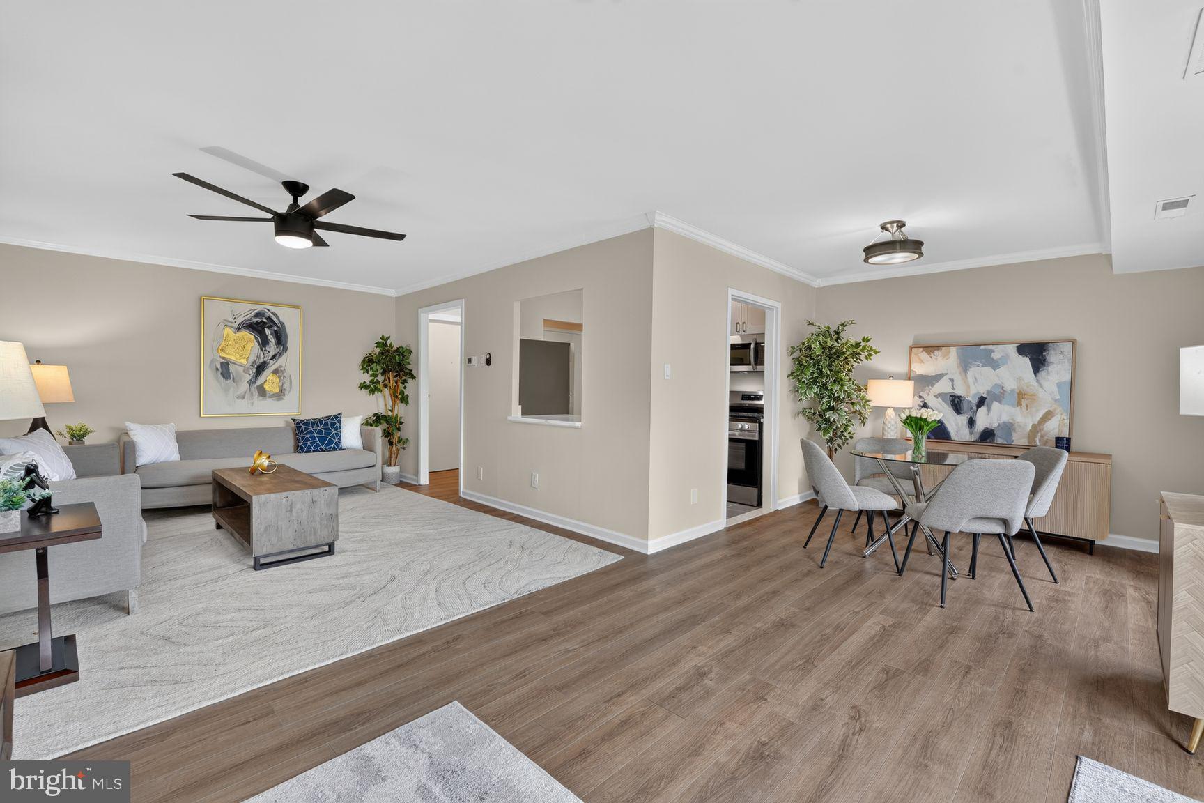 WOODLAKE TOWERS - Residential