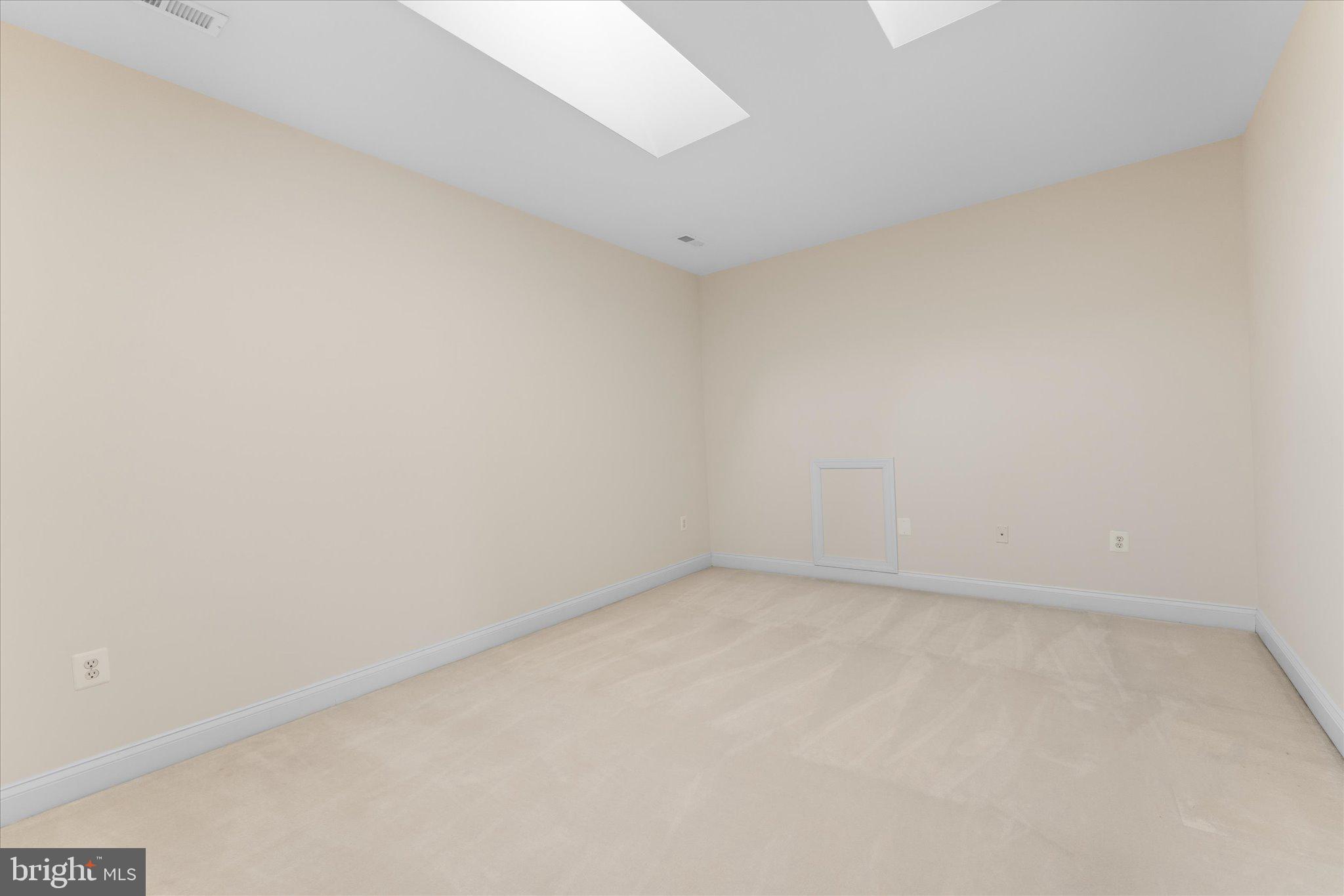 BEACON HILL - Residential