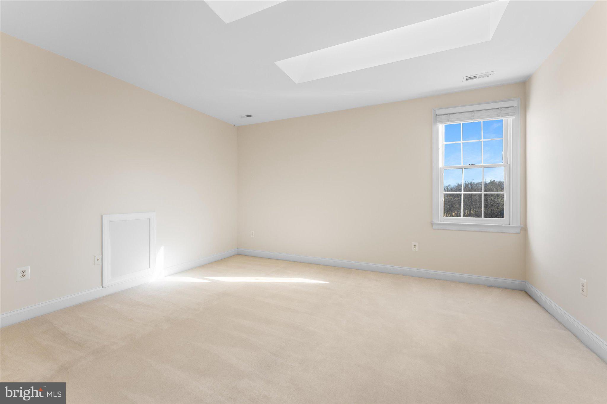 BEACON HILL - Residential