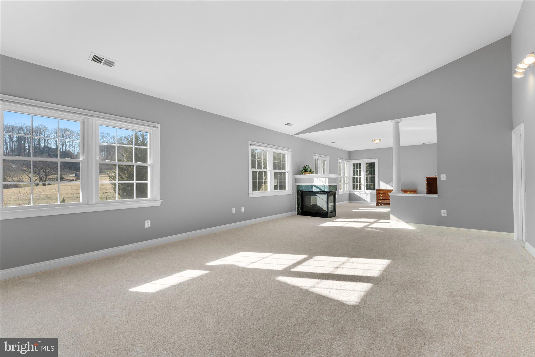 BEACON HILL - Residential