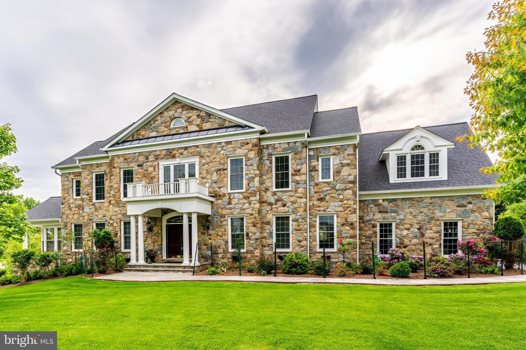 BEACON HILL - Residential