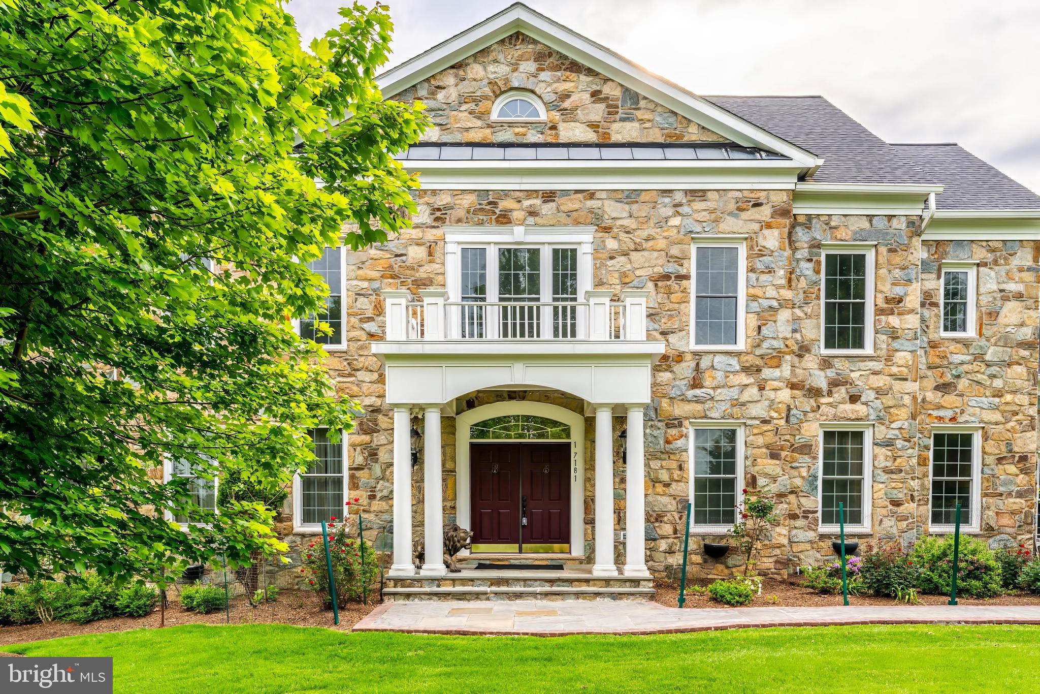 BEACON HILL - Residential