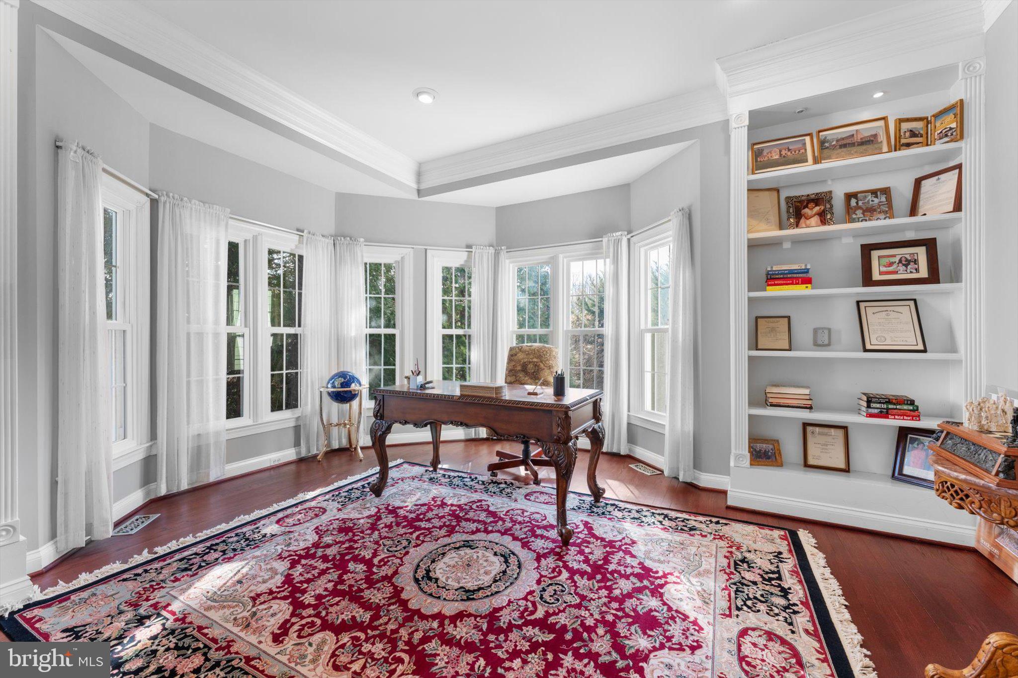 BEACON HILL - Residential