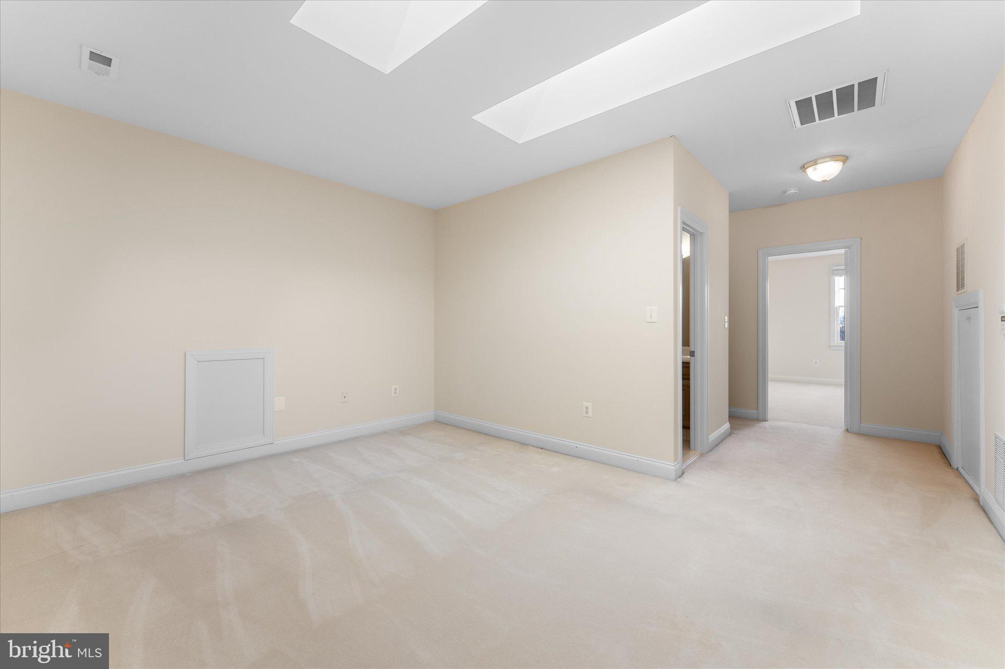 BEACON HILL - Residential