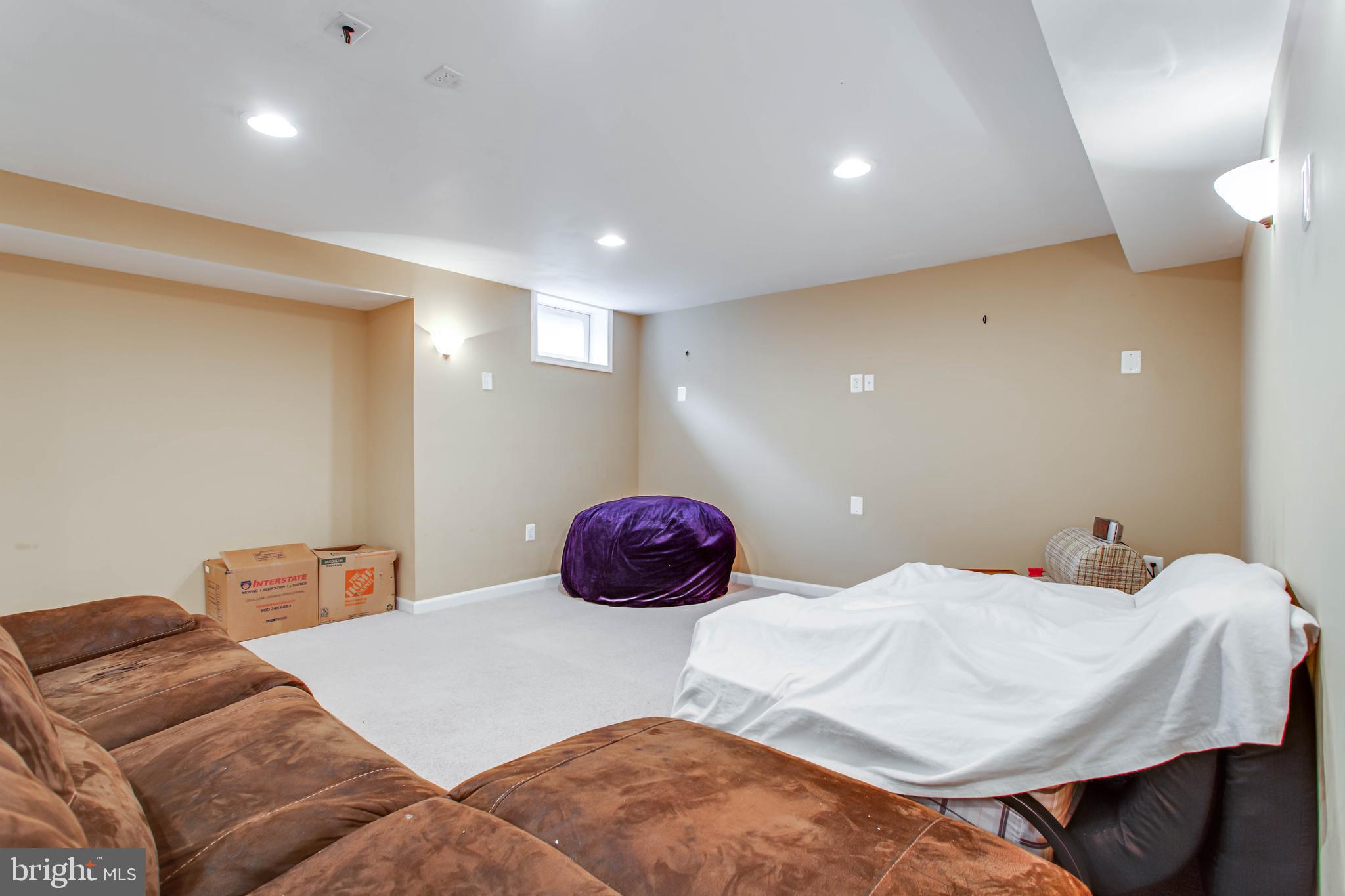 ASHFORD - Residential