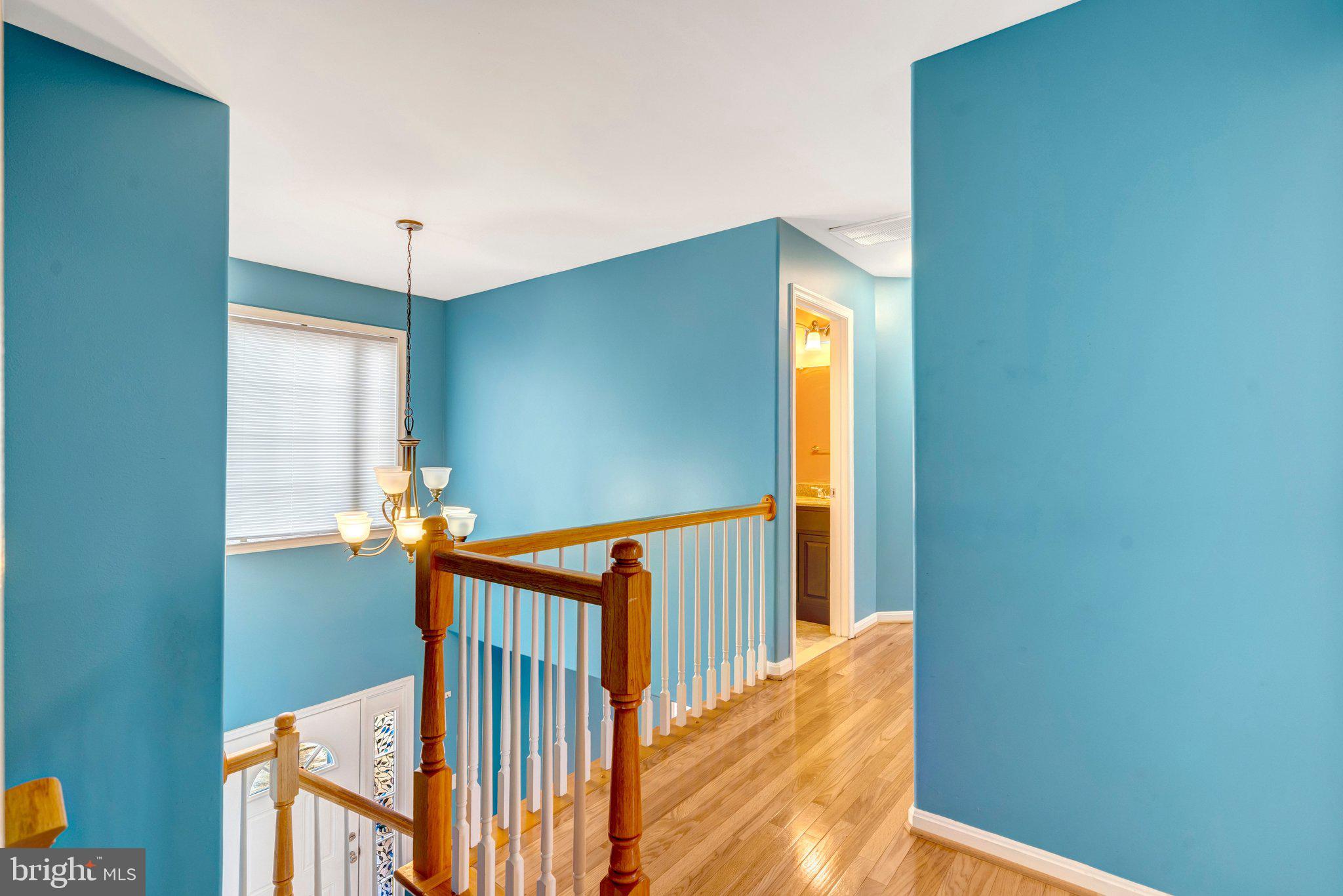 HAMPTON OAKS - Residential