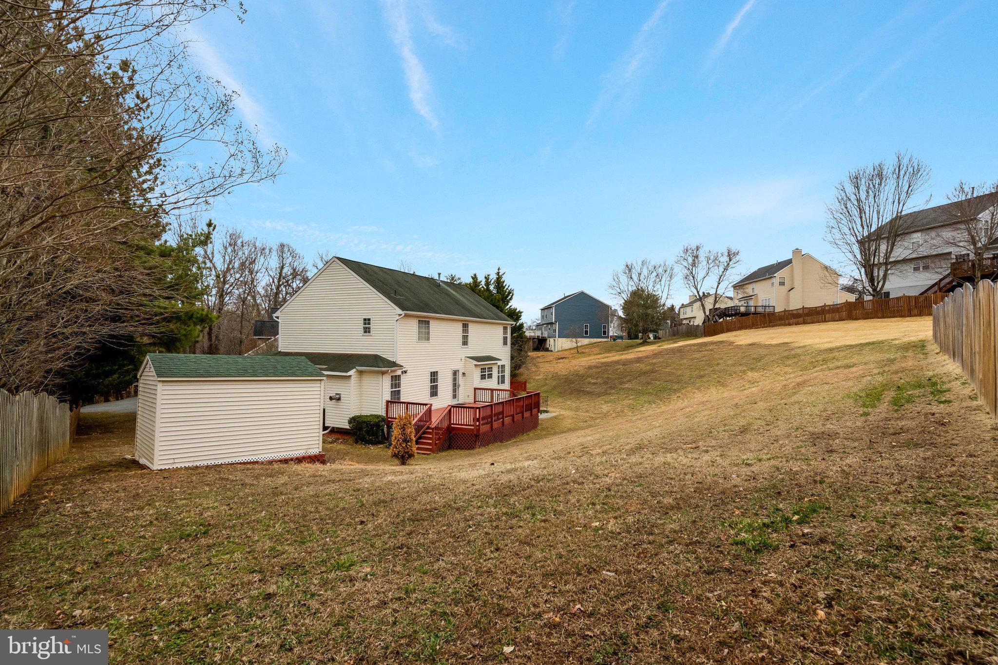 HAMPTON OAKS - Residential