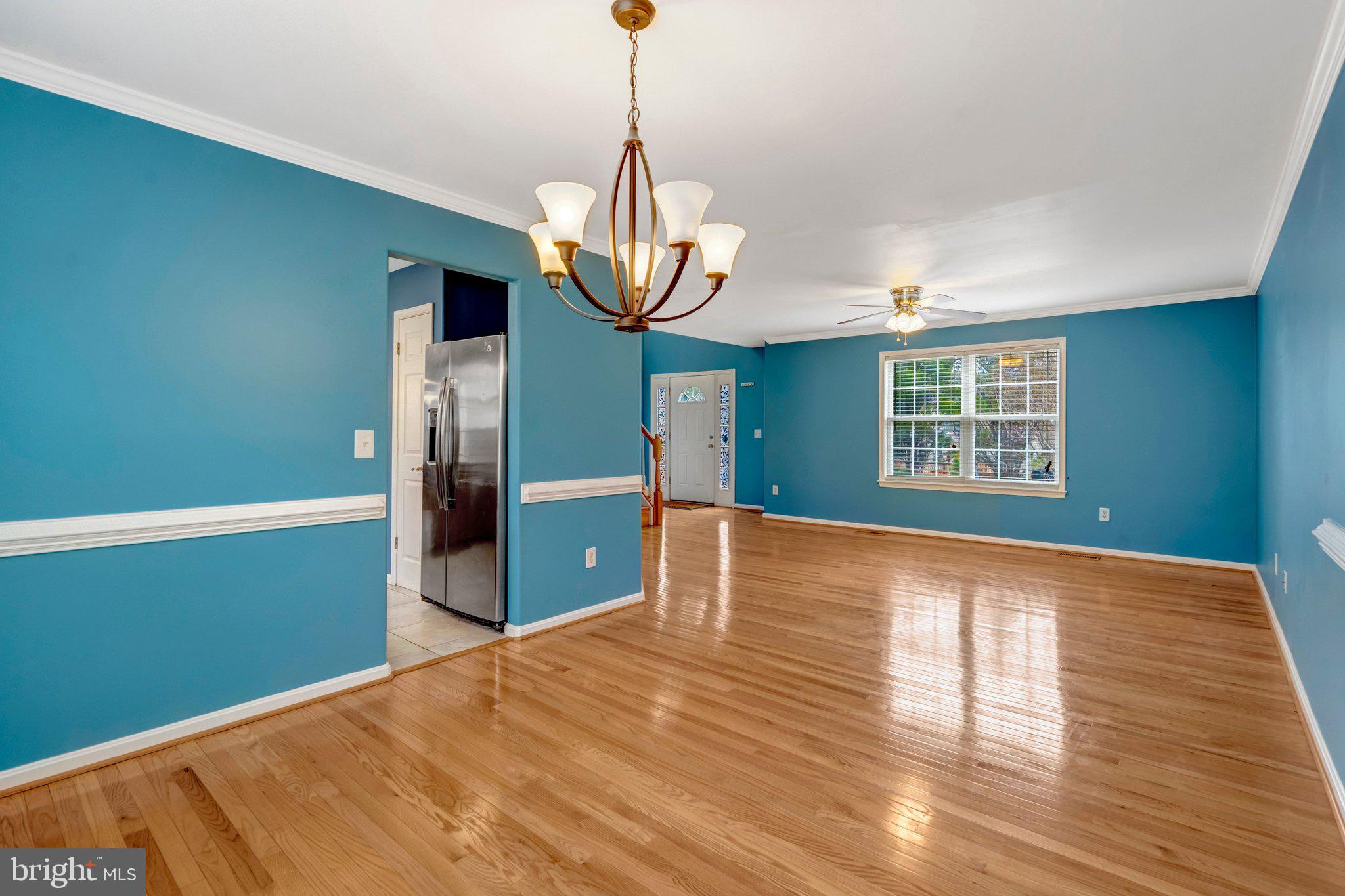 HAMPTON OAKS - Residential