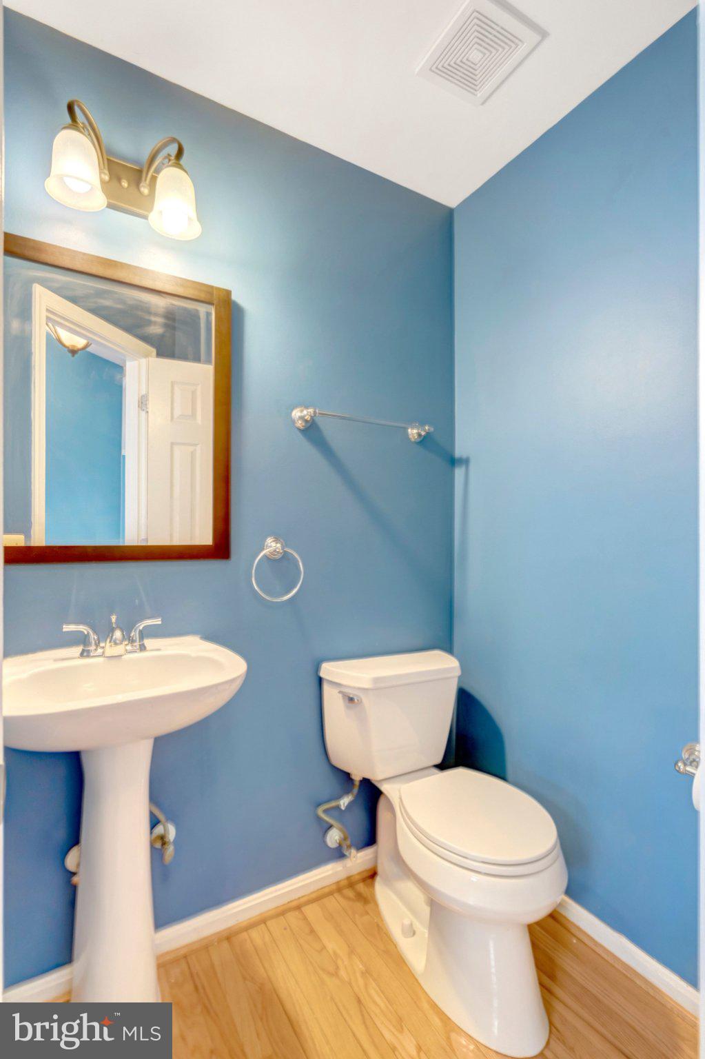 HAMPTON OAKS - Residential