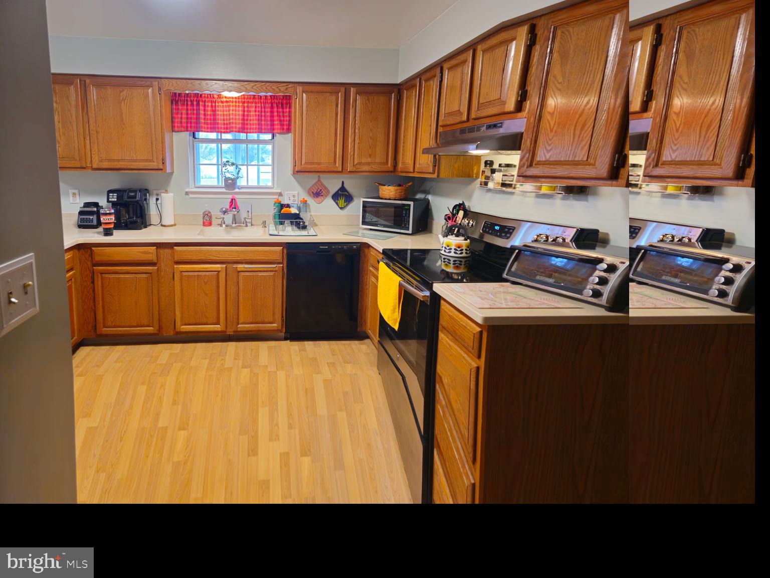 CHRISTIANA MEADOWS - Residential
