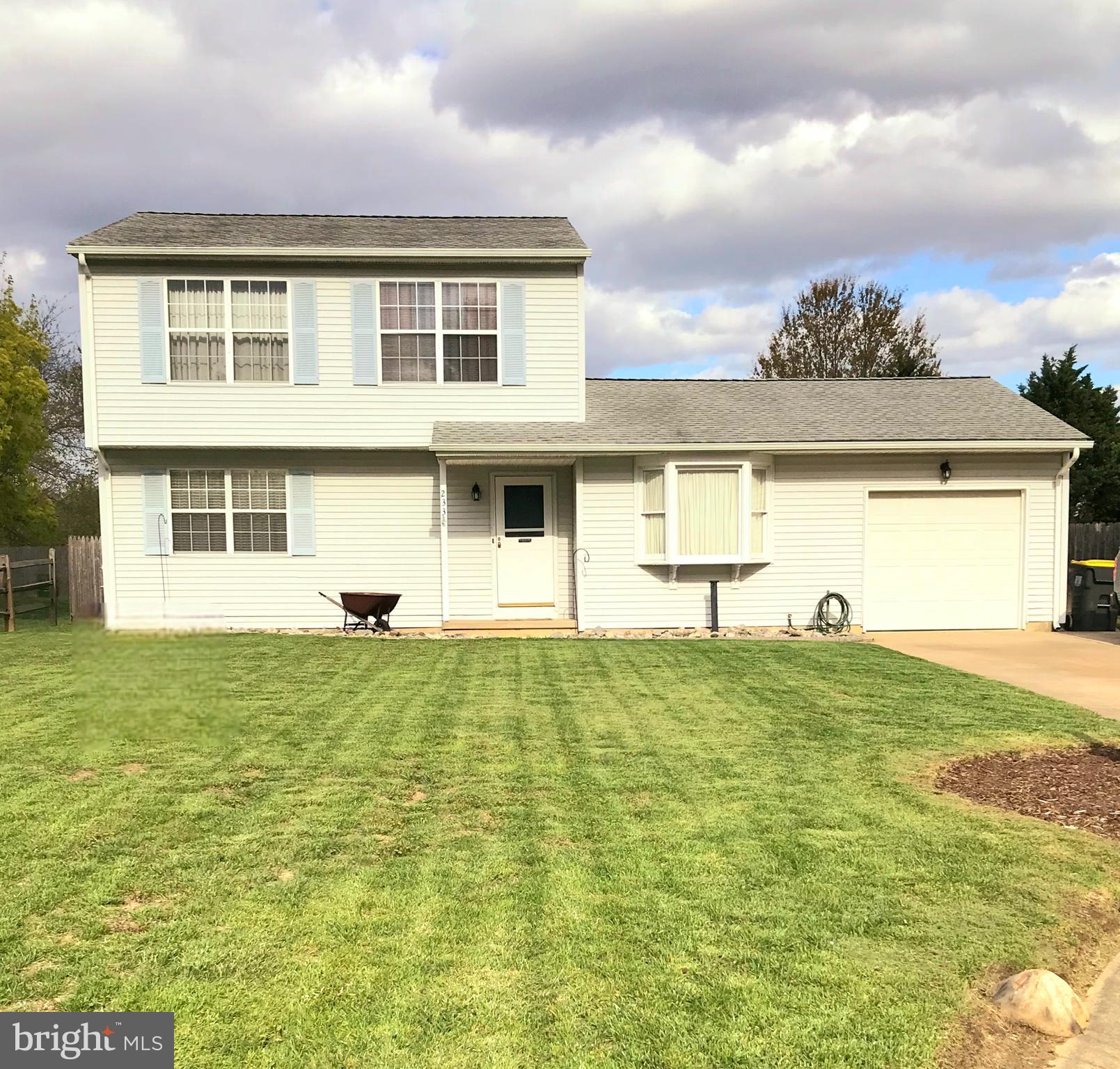 The original owners of this well maintained home have retired and are moving to the beach! This house is move in ready and has everything you need. Newer appliances, flooring, and carpet. Just add your personal touch. There are many options for the finished basement, office, workout area, playroom, or TV room. 
The sunroom and deck overlook the large fenced-in backyard that is perfect for family gatherings, your garden, kids, and pets. The pool is included but can be removed if needed.  This house is convenient to Route 1 and I95 and at the end of a cul-de-sac in an established neighborhood with no HOA’s.