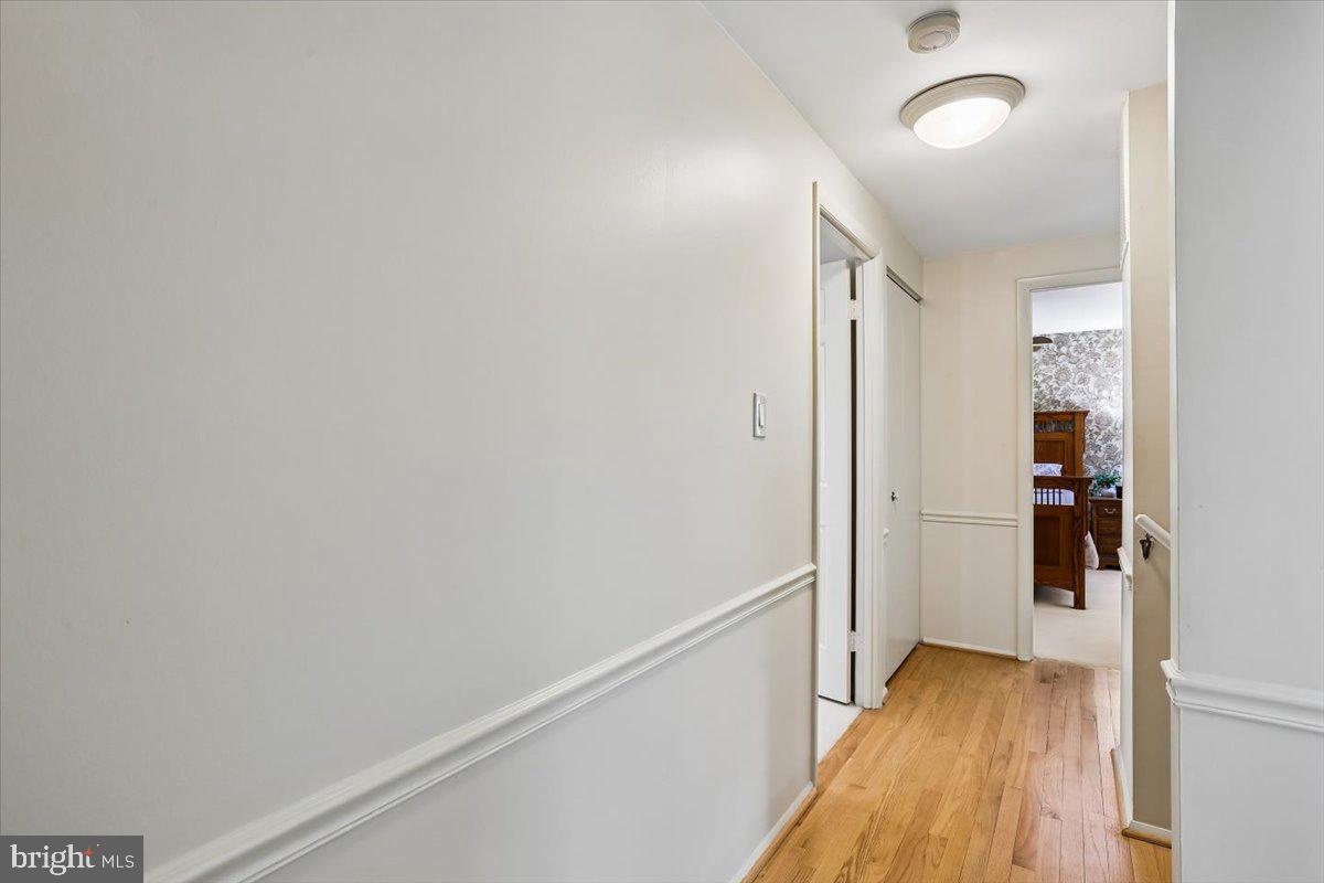 DERWOOD STATION - Residential