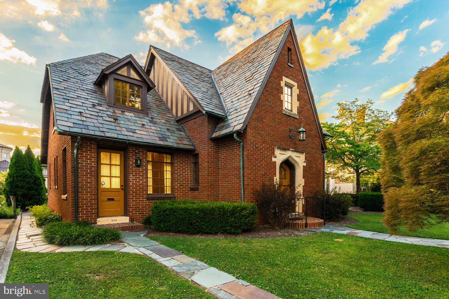 HISTORIC COLUMBIA - Residential