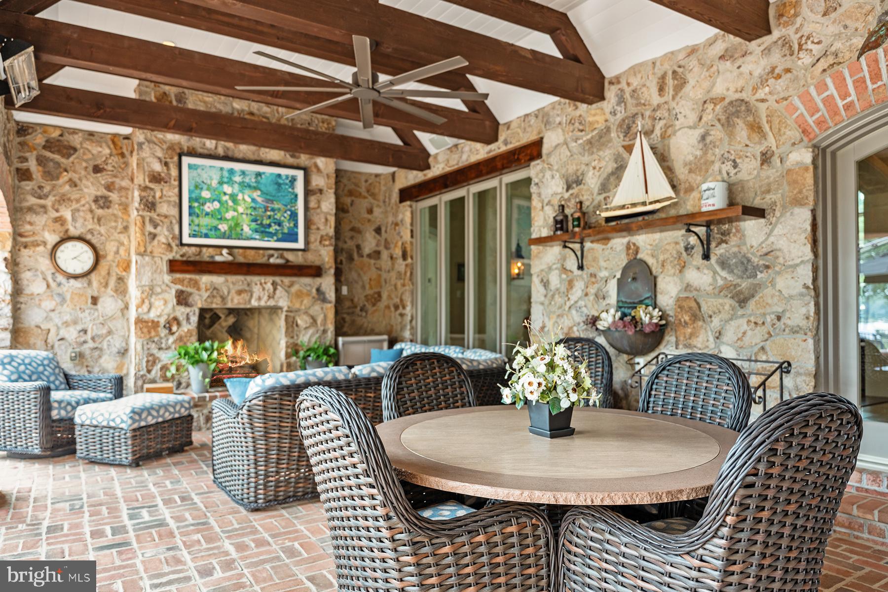 RATCLIFFE FARM - Residential