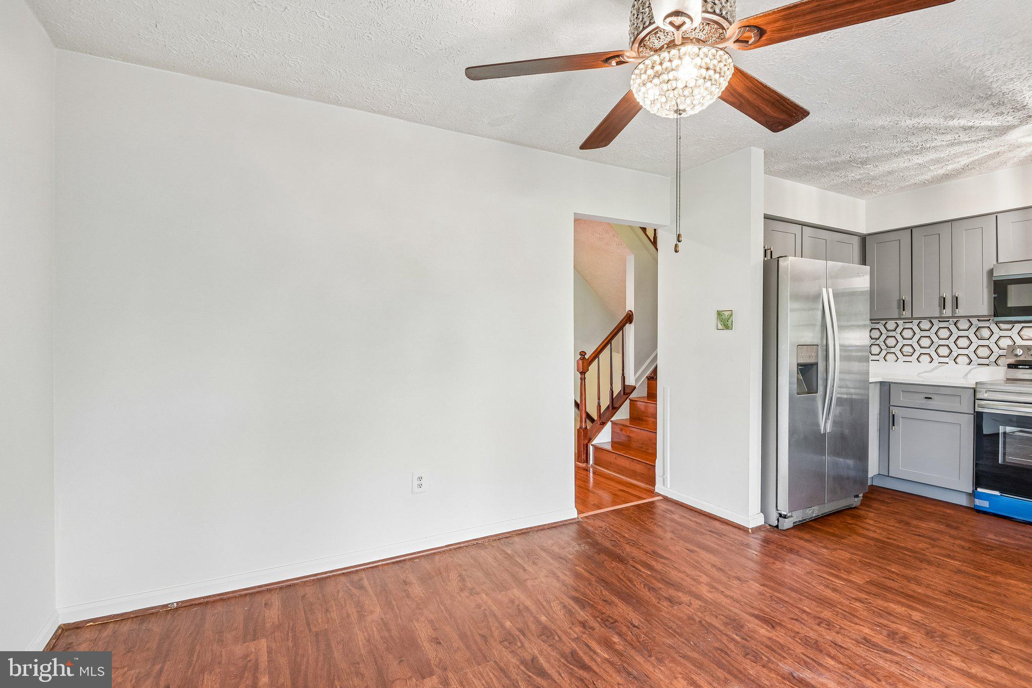 FAIRBROOK - Residential