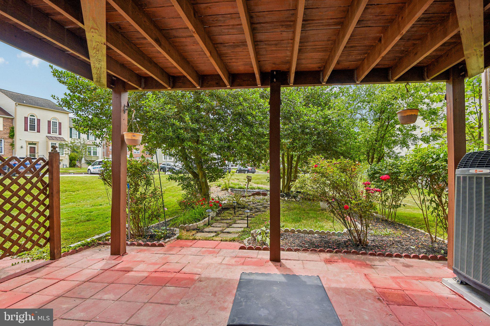FAIRBROOK - Residential