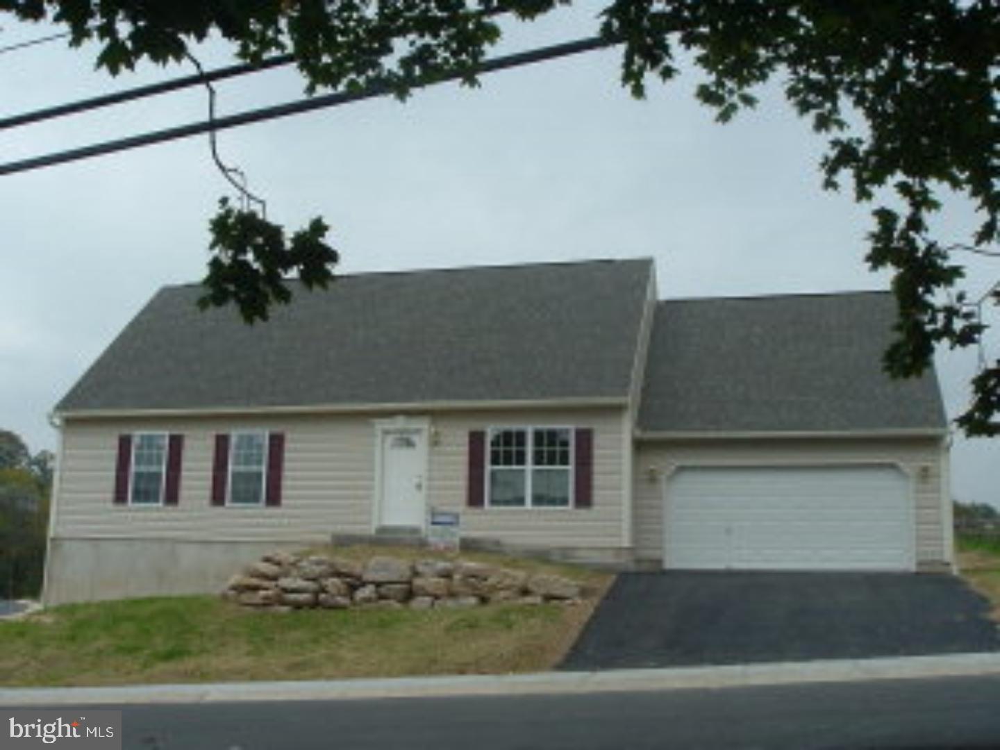 PINE VISTA ESTATES - Residential