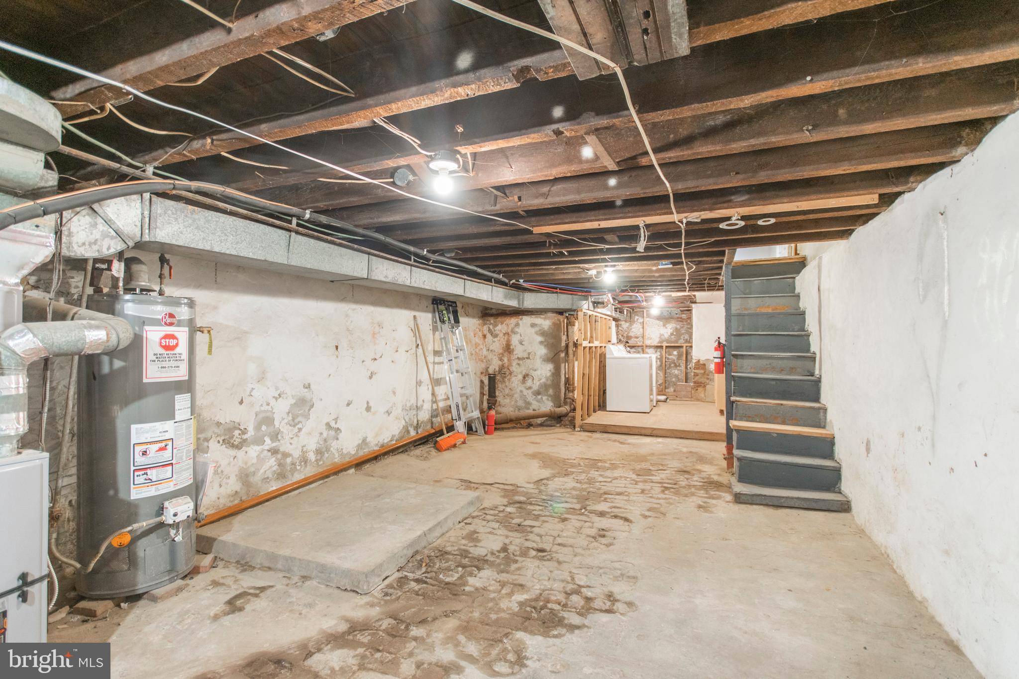 HARROWGATE - Residential Lease