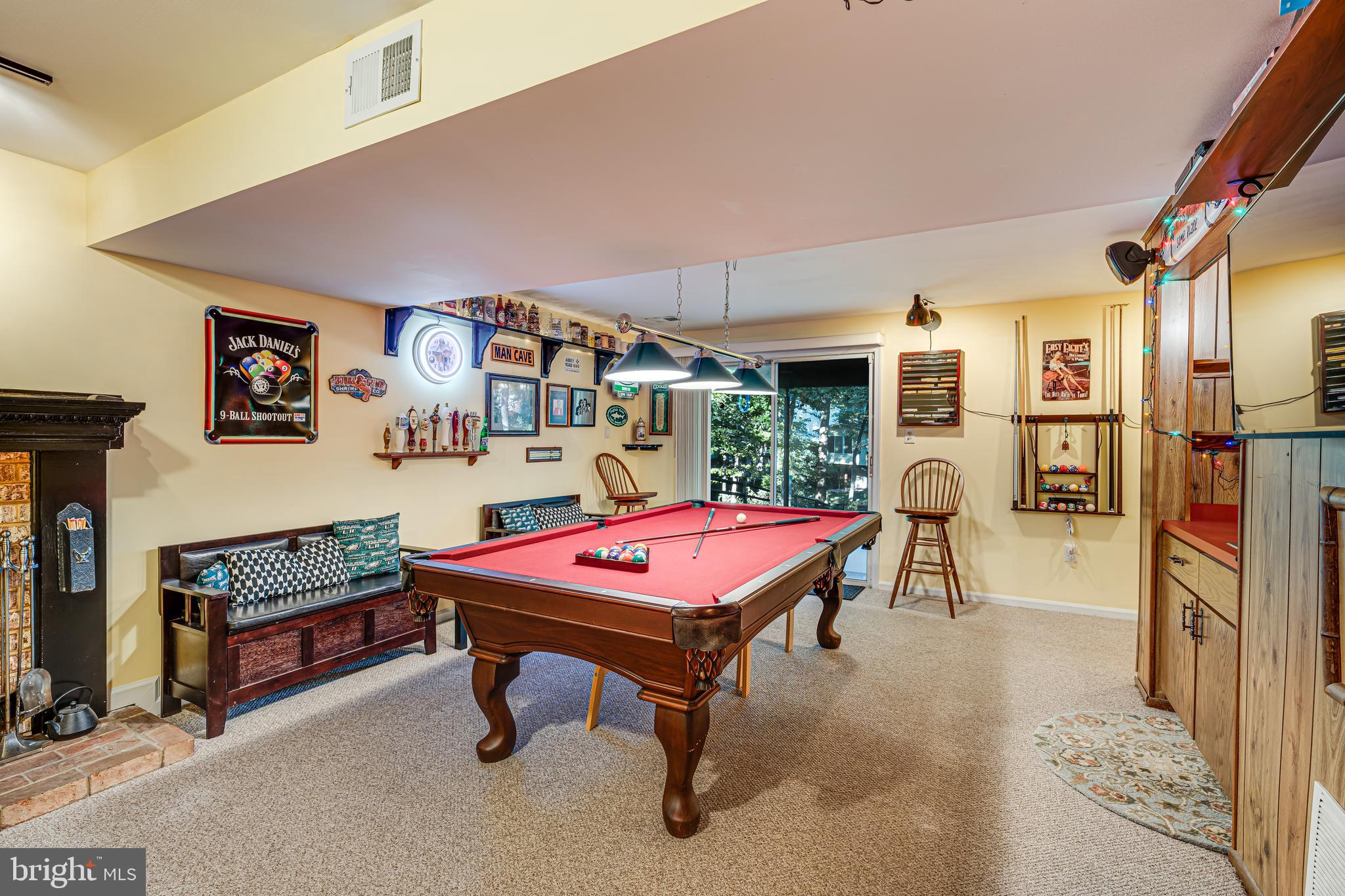 LAKE RIDGE - Residential