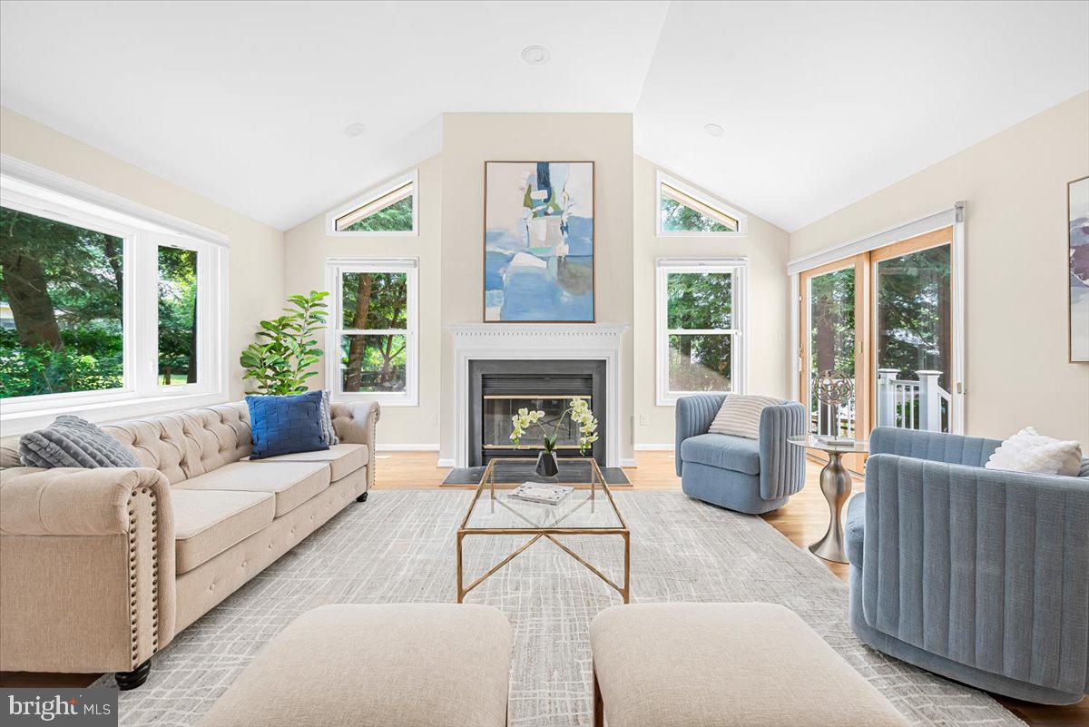 ROCKSHIRE - Residential