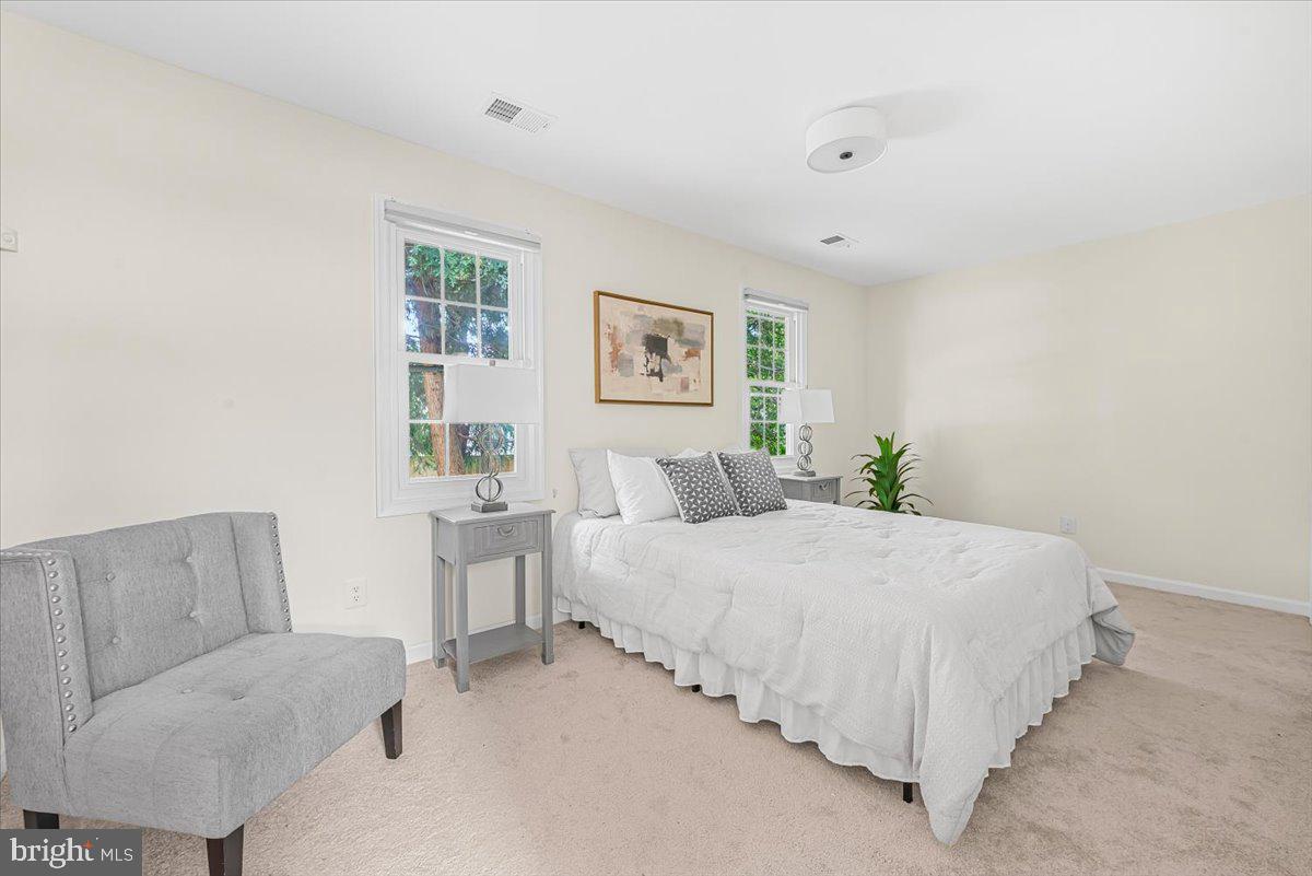 ROCKSHIRE - Residential