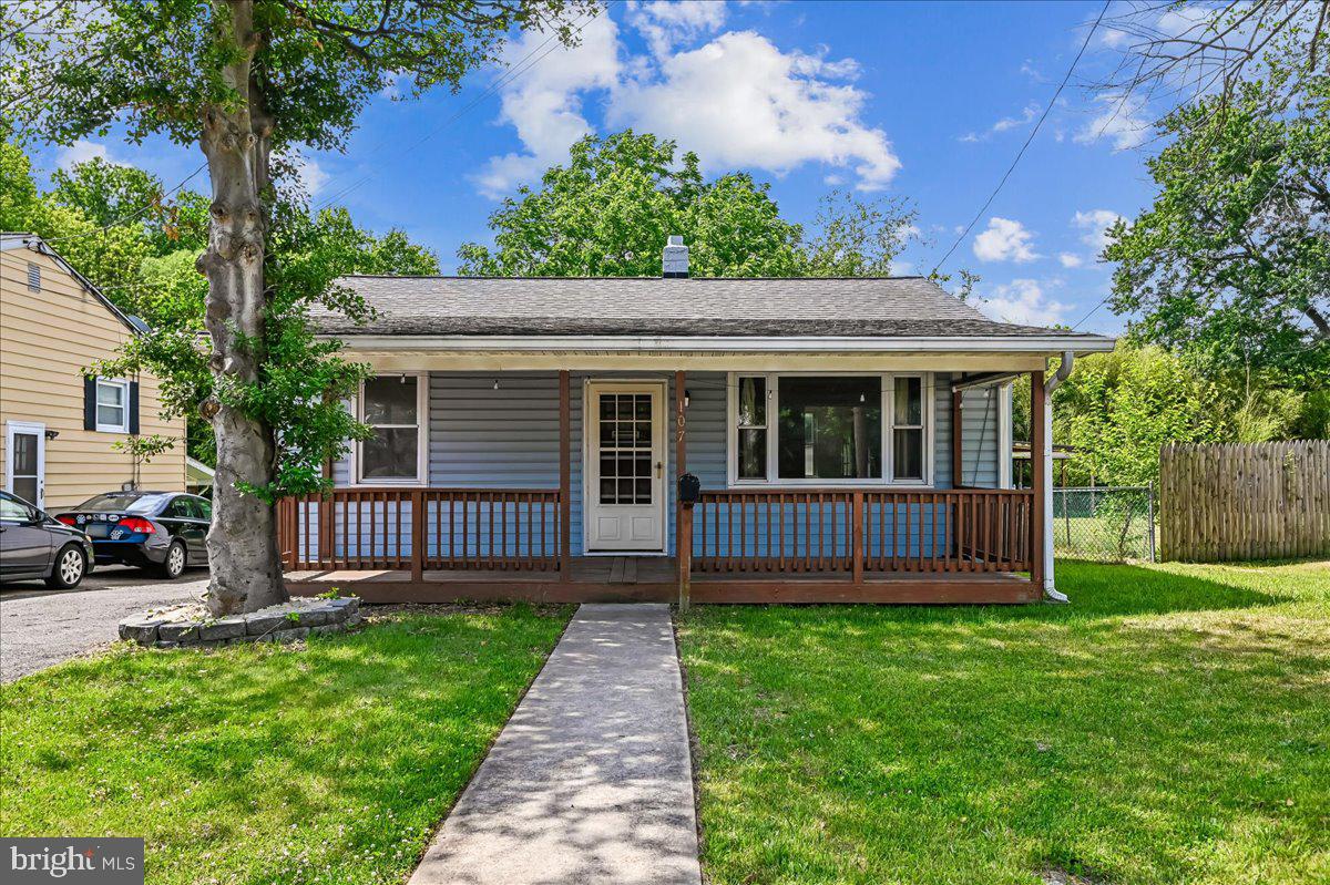LANDSDOWNE - Residential