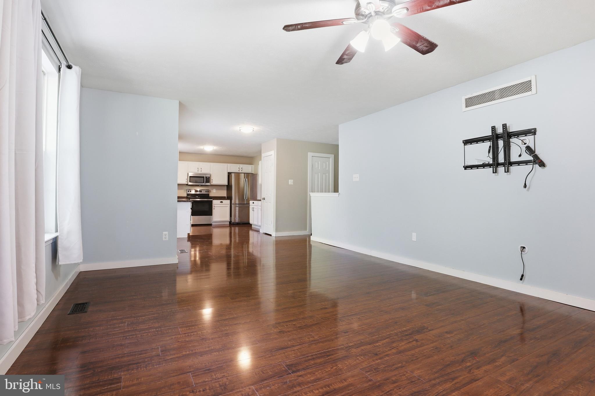 TOPEKA - Residential