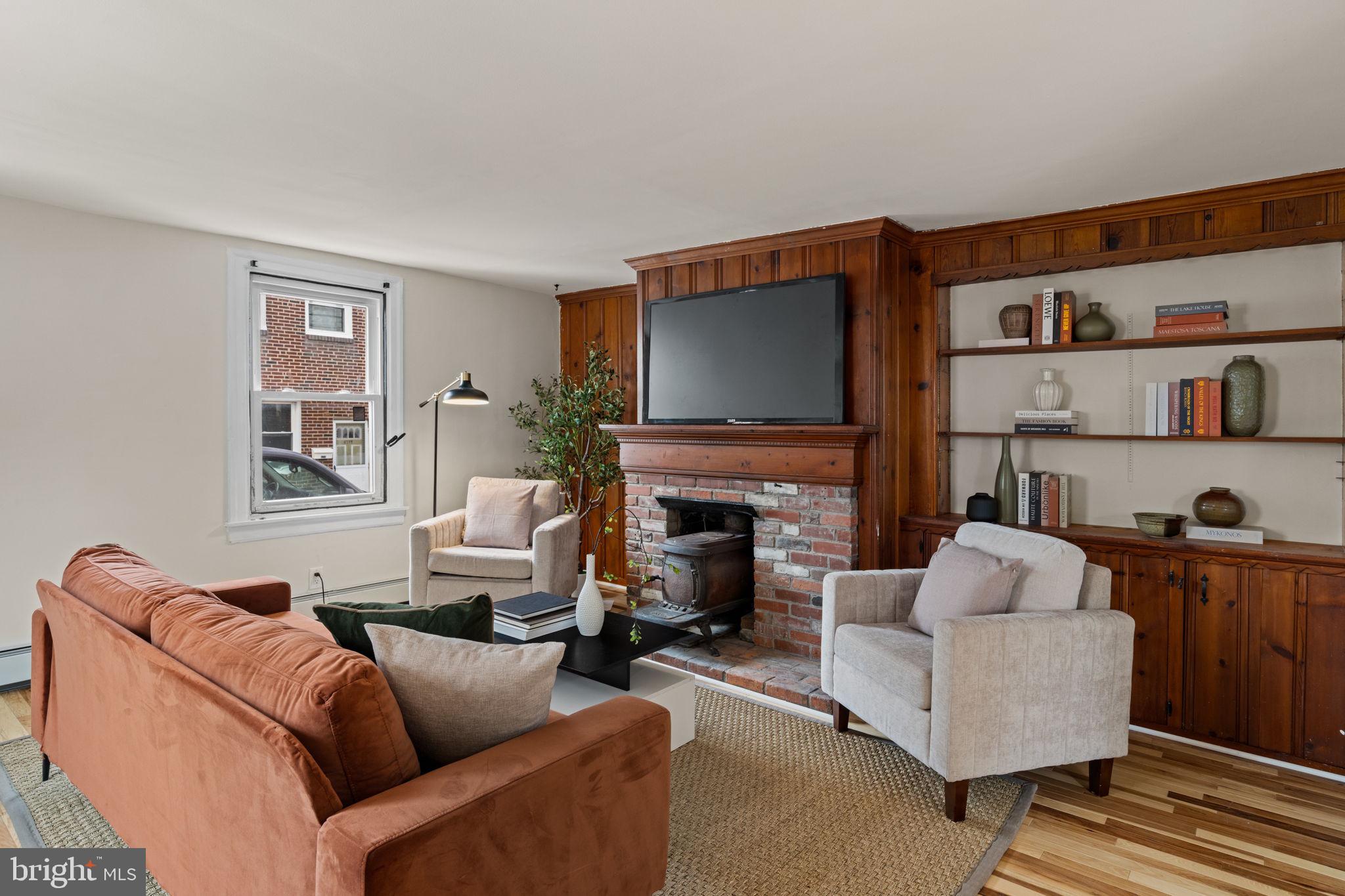 BRIDESBURG - Residential