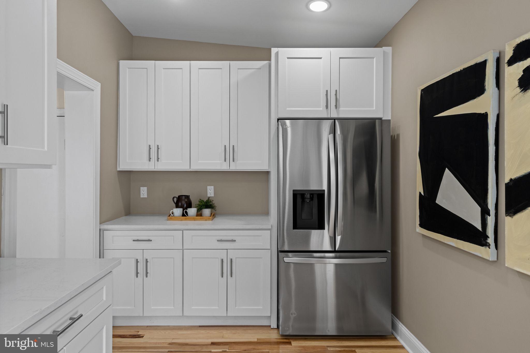 BRIDESBURG - Residential