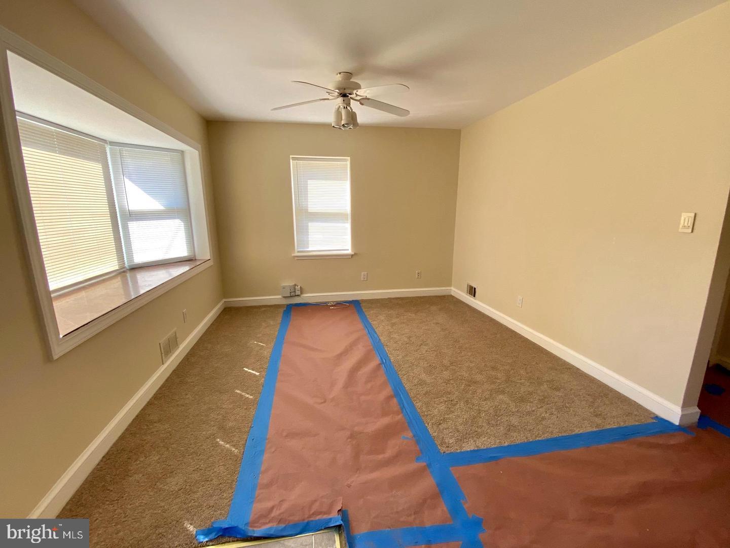 ENGLESIDE - Residential Lease