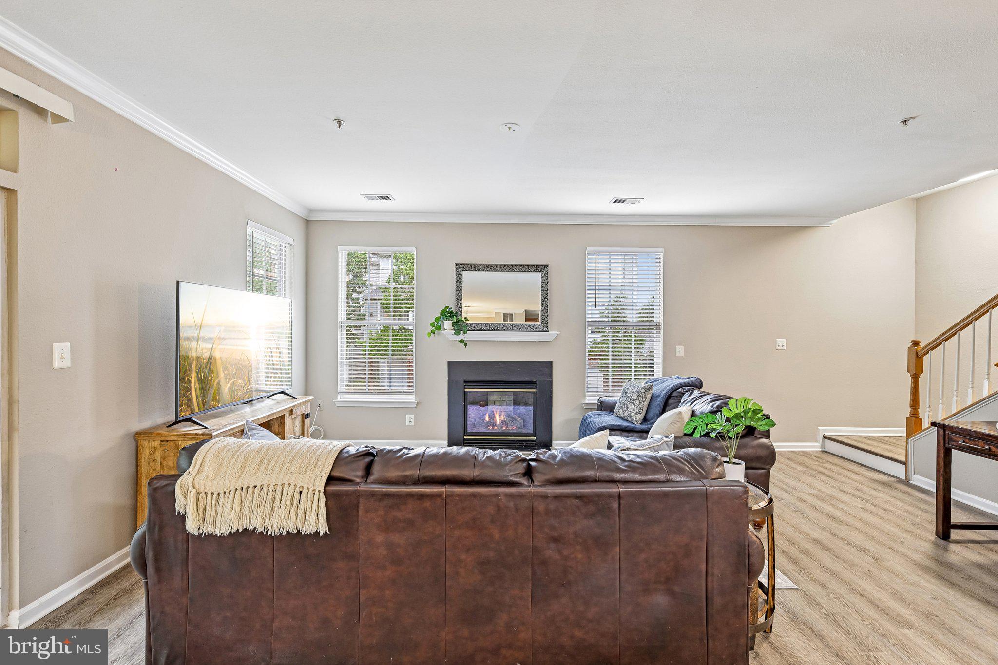 FOX MILL STATION - Residential