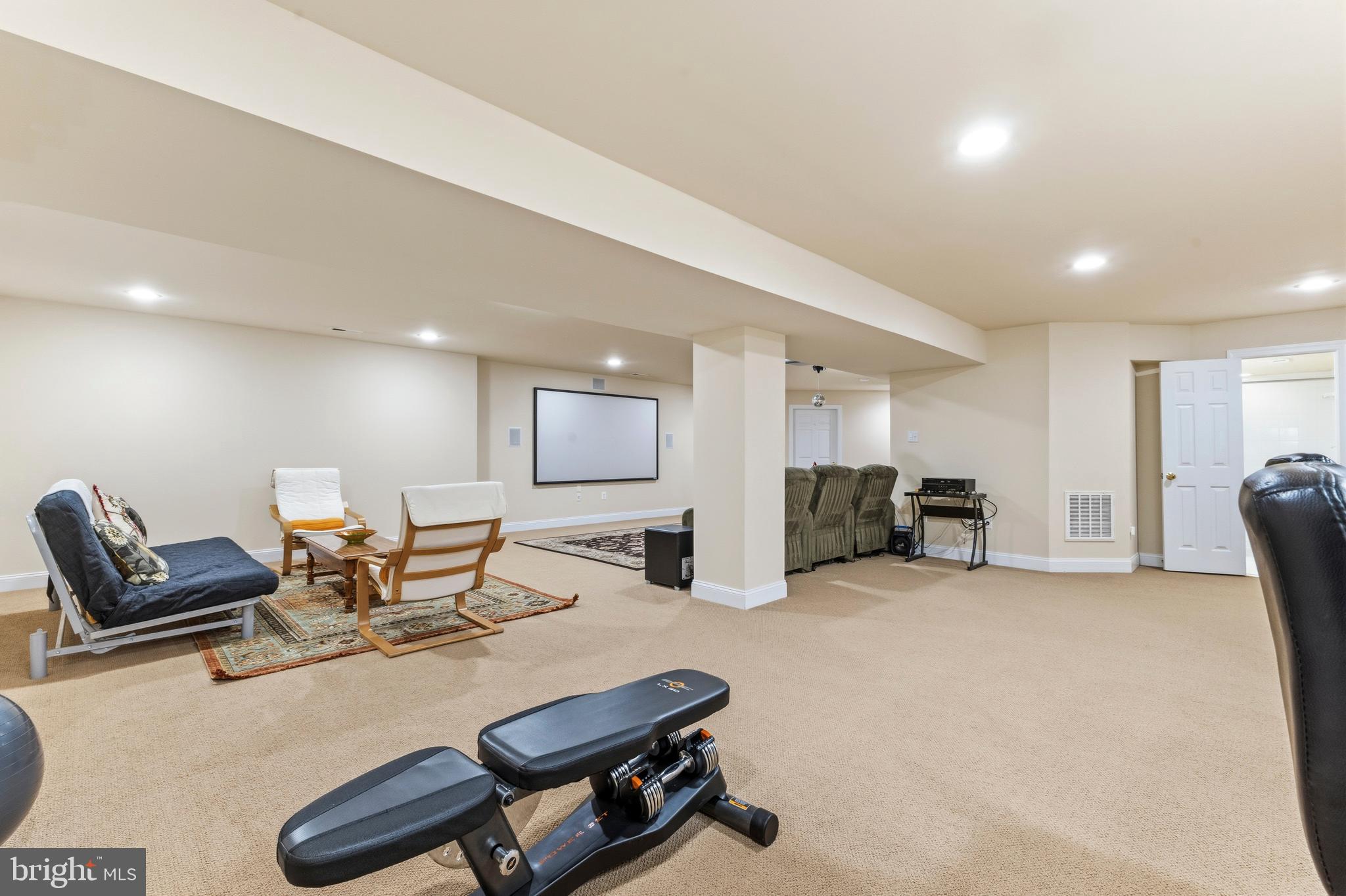 LAKE MANASSAS - Residential