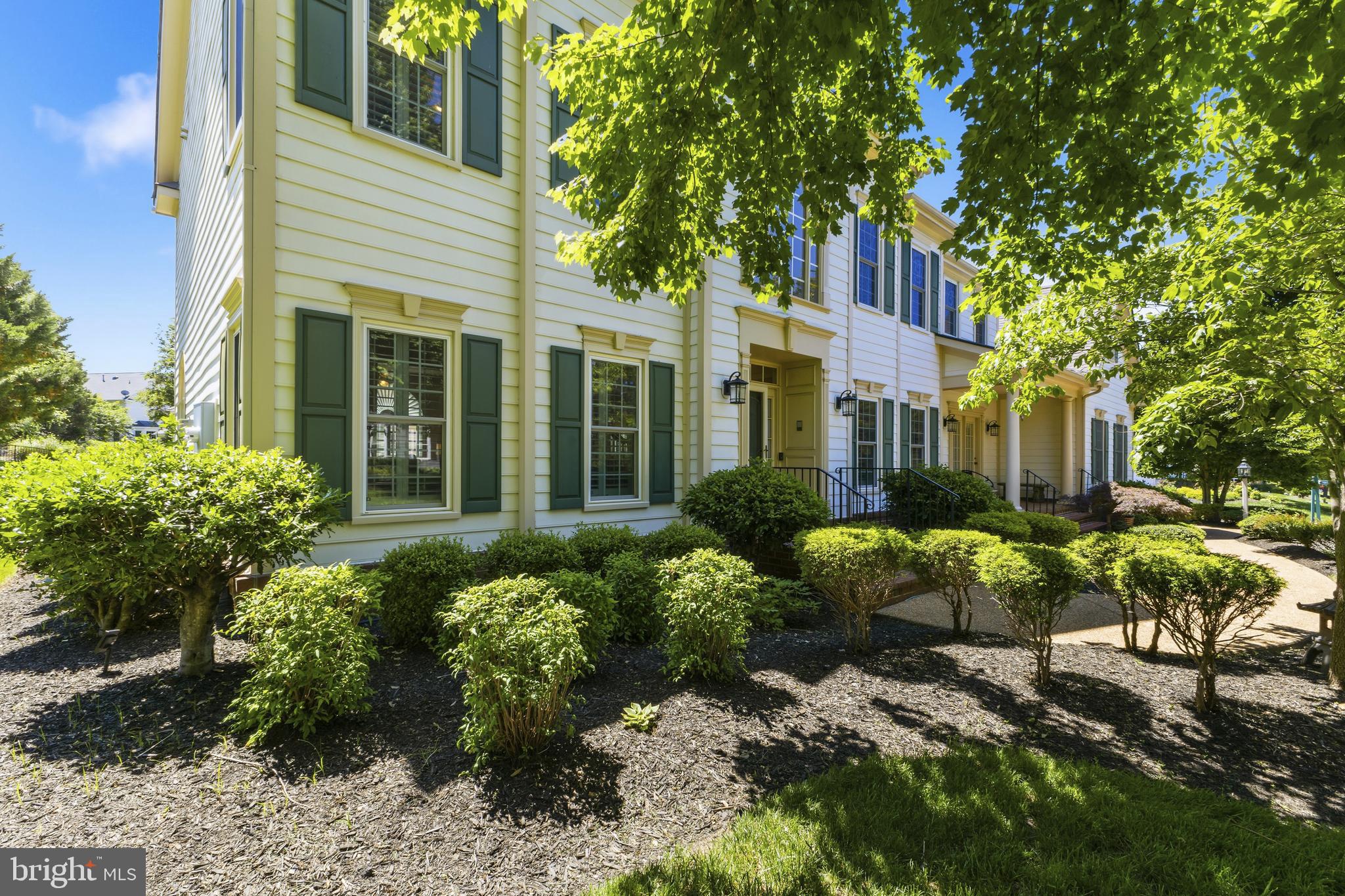 LAKE MANASSAS - Residential