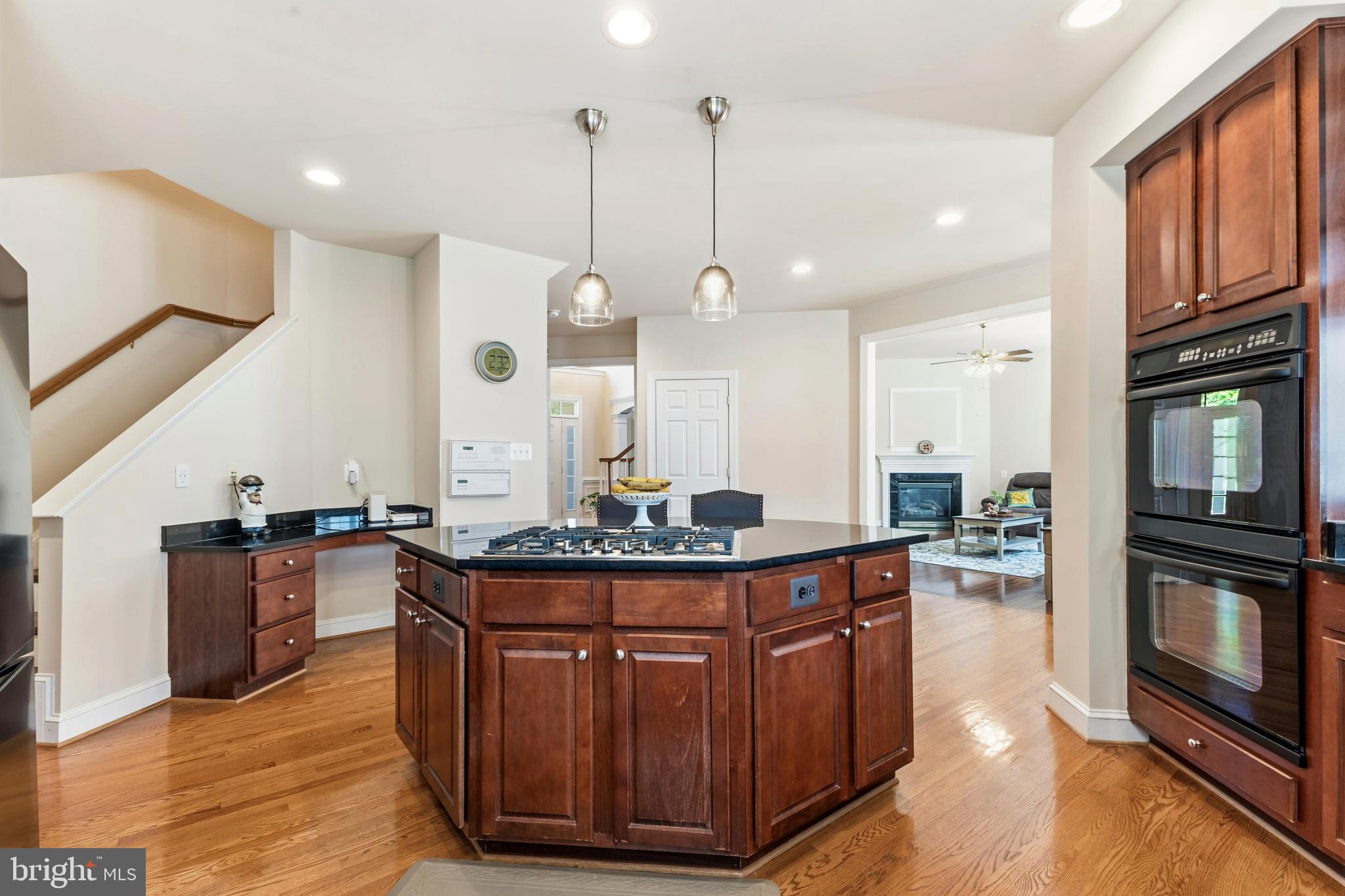 LAKE MANASSAS - Residential