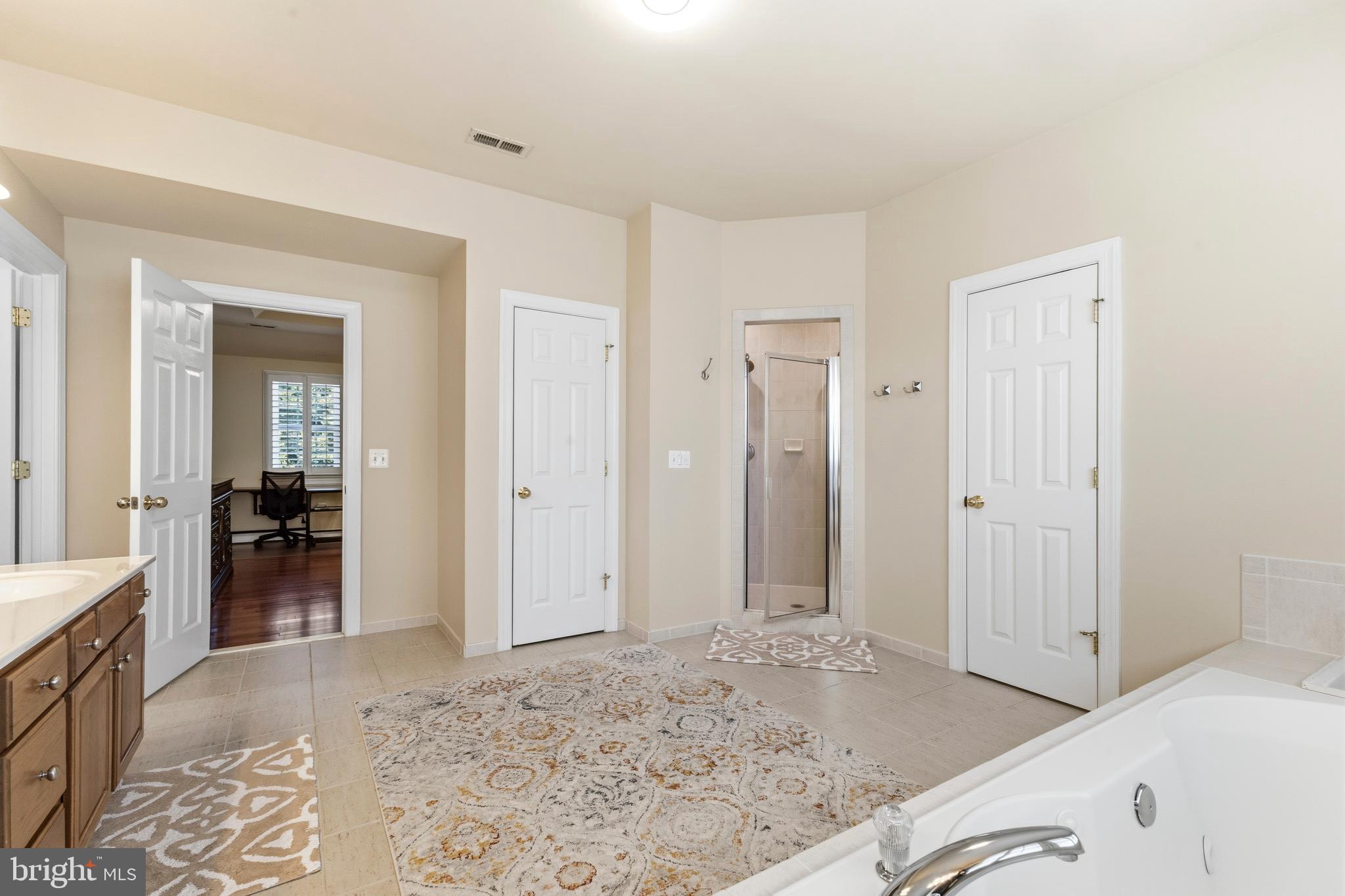 LAKE MANASSAS - Residential