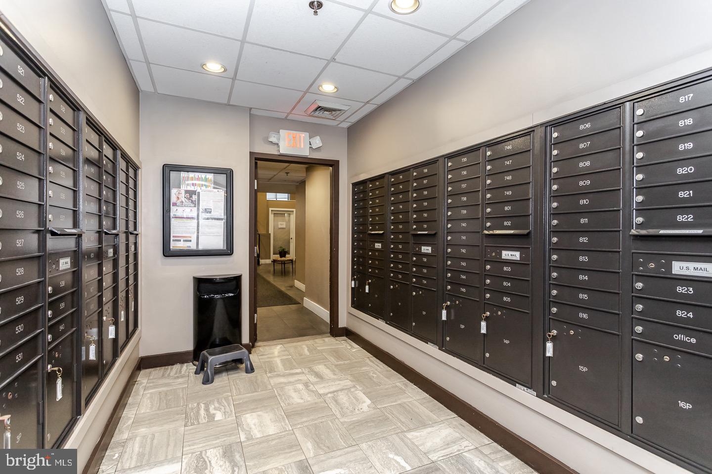 SOCIETY HILL - Residential Lease