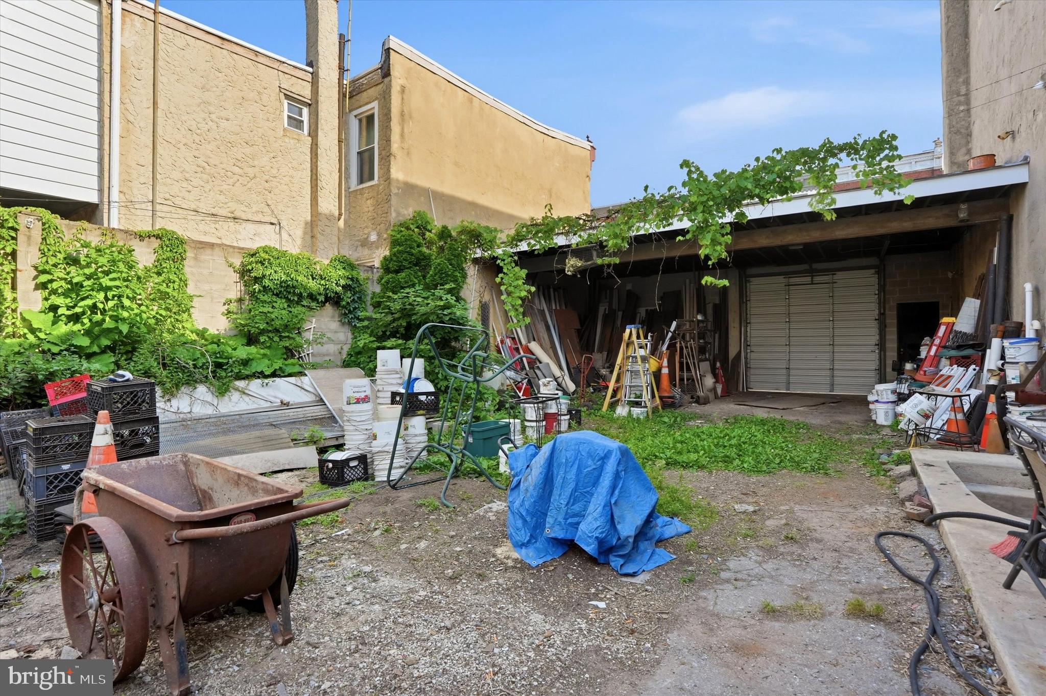 DICKINSON NARROWS - Residential Income