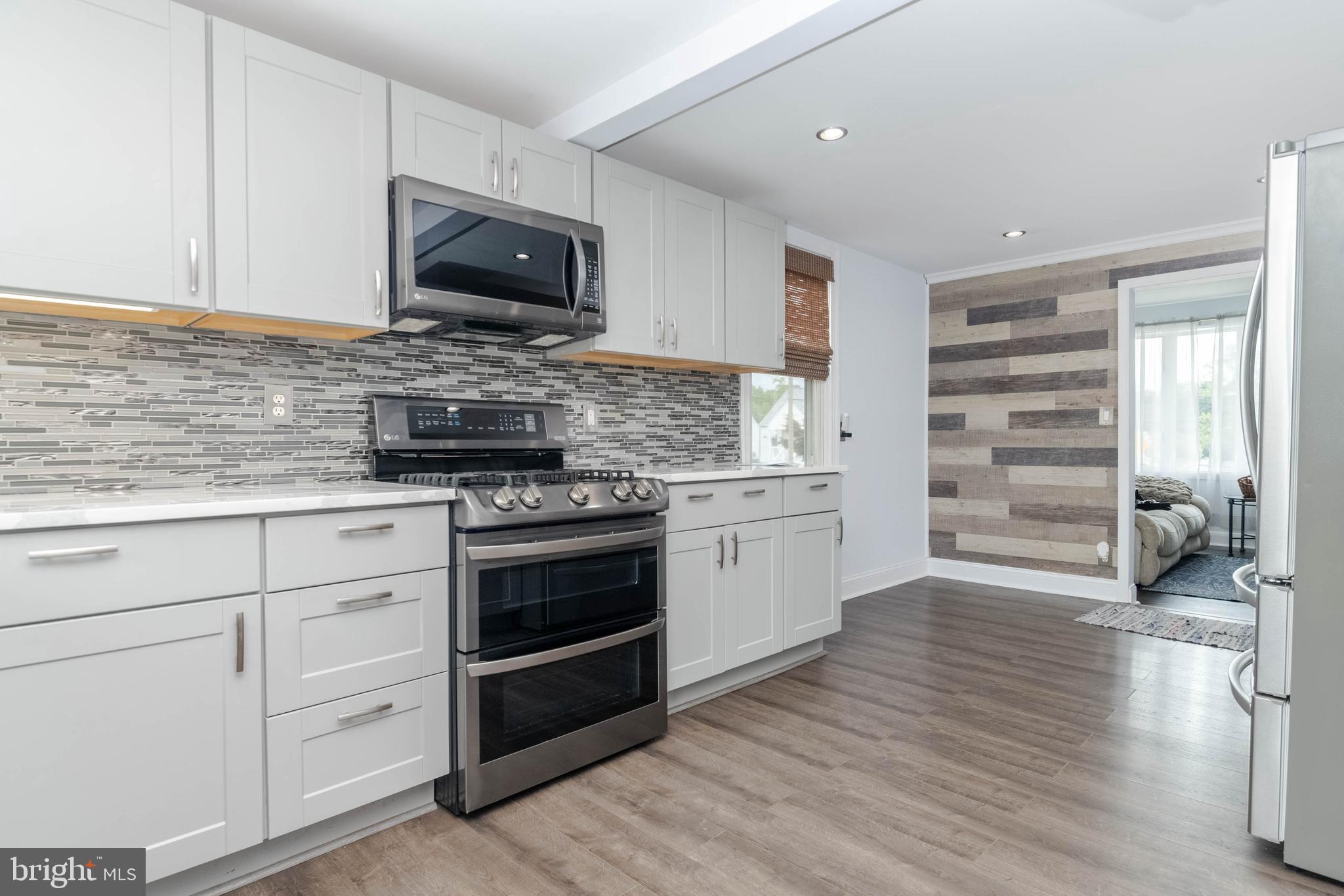 ESSEX - Residential